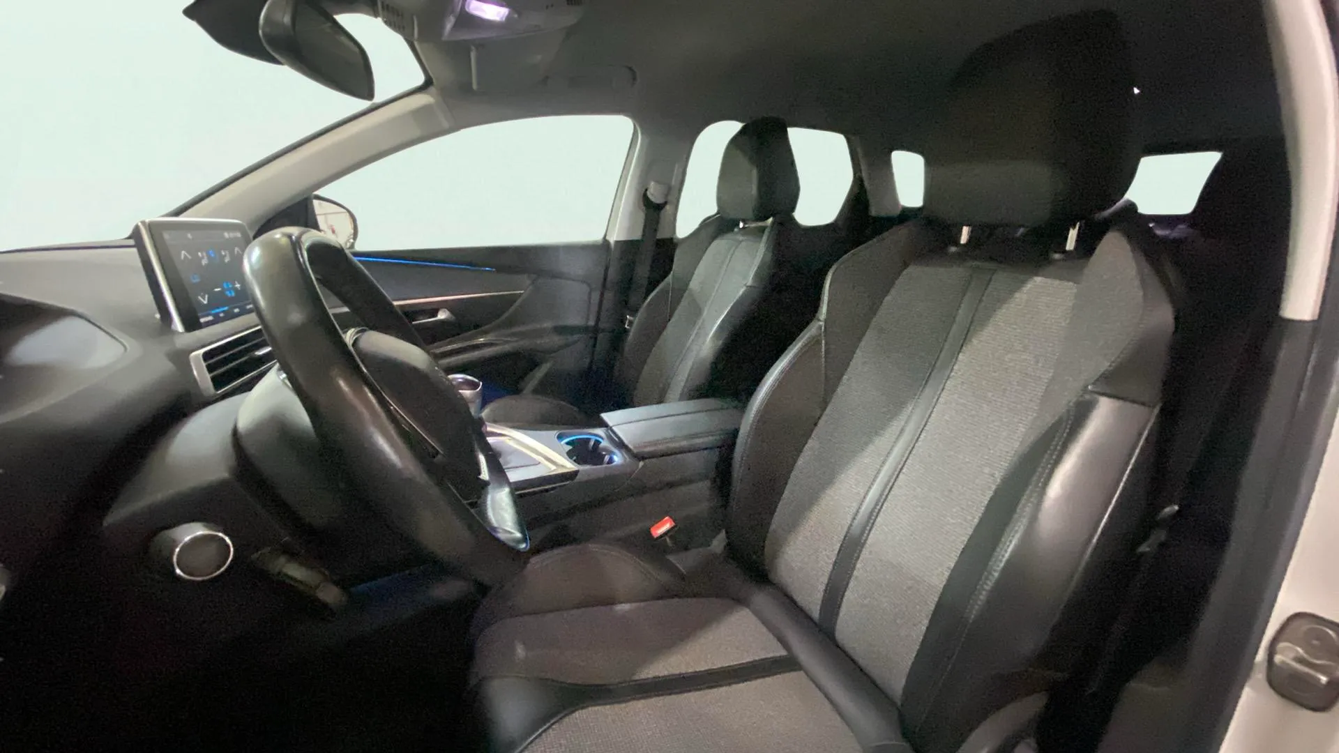 Peugeot 3008 1.2 PureTech Allure - foto 17