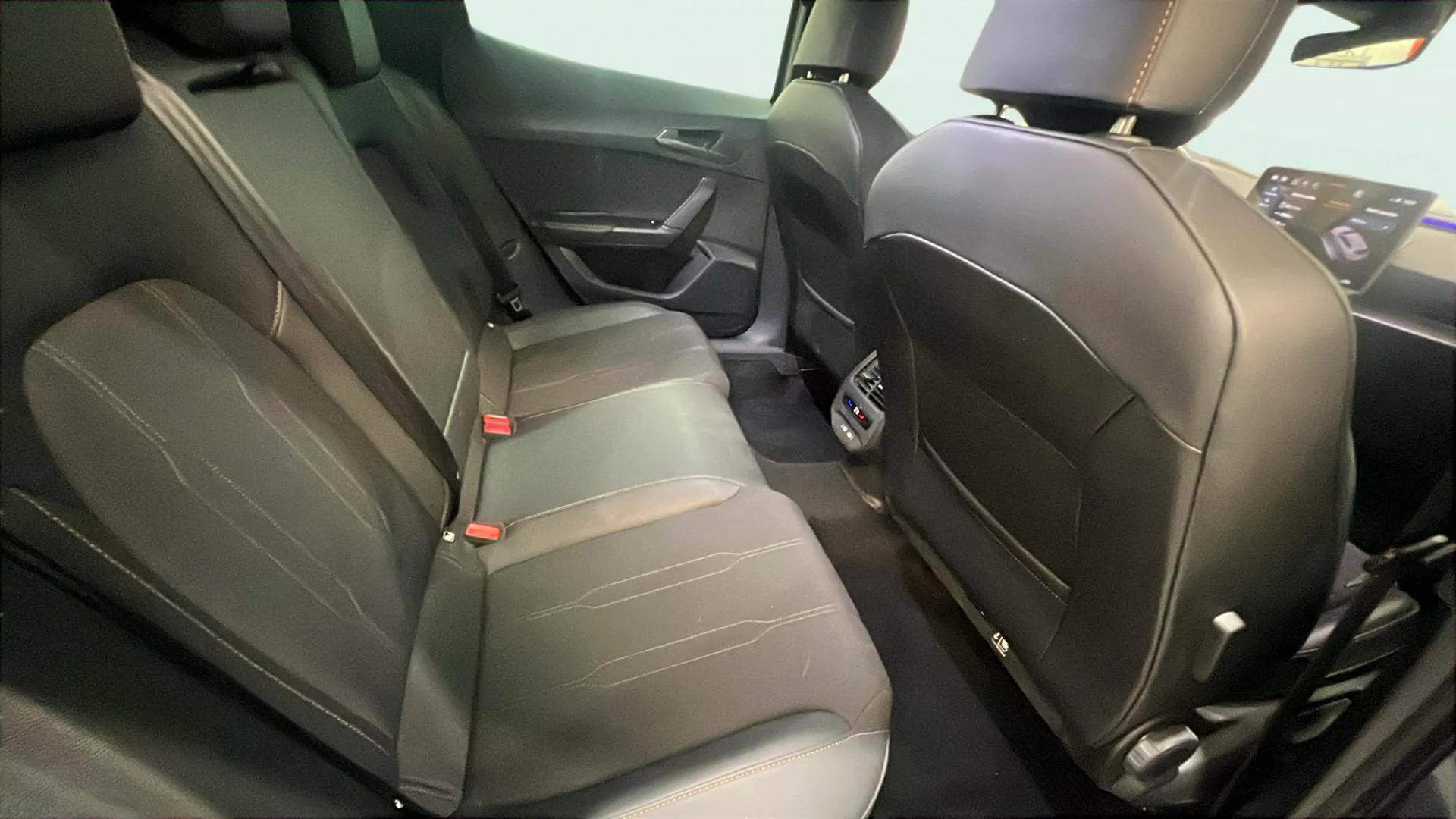 Cupra Formentor 1.5 eTSI DSG - foto 14