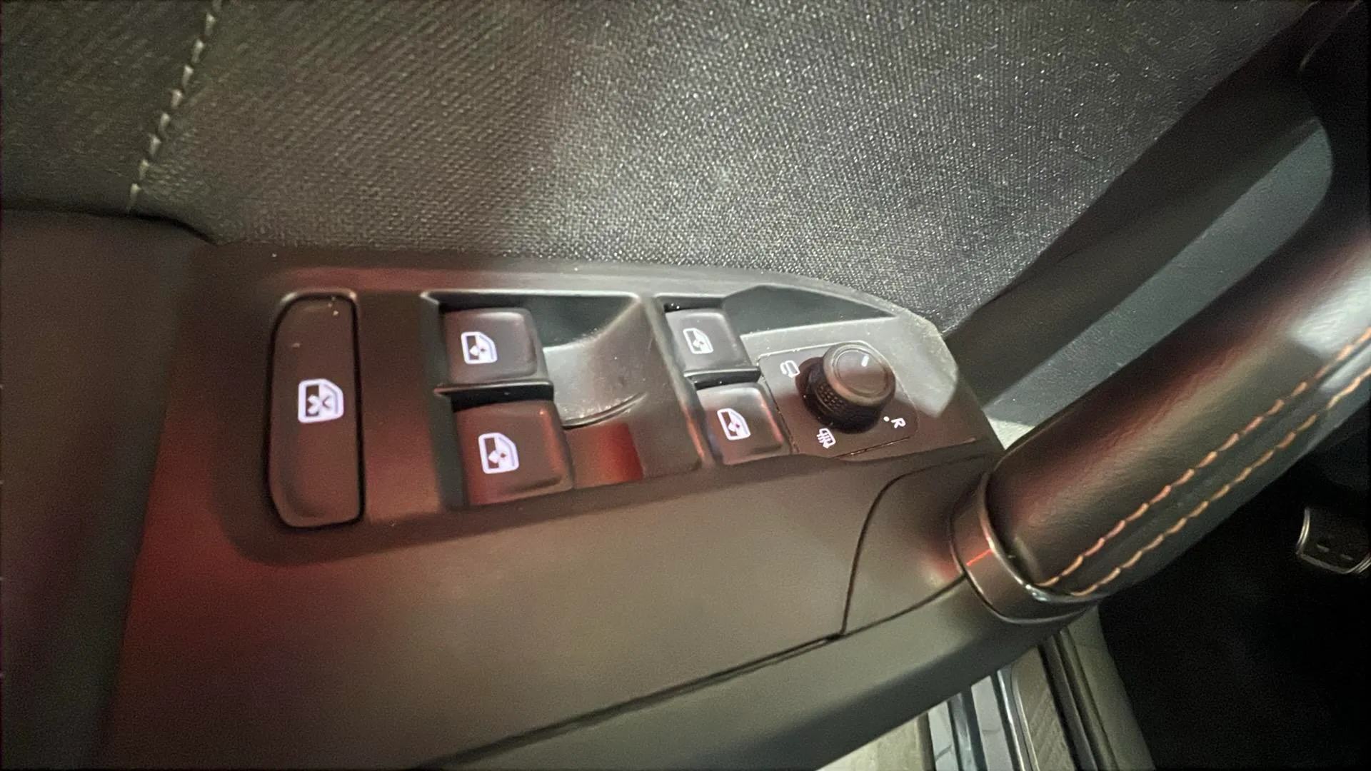 Cupra Formentor 1.5 eTSI DSG - foto 16
