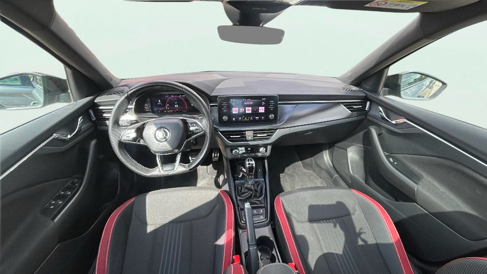 Škoda Kamiq 1.5 TSI DSG Montecarlo - foto 10