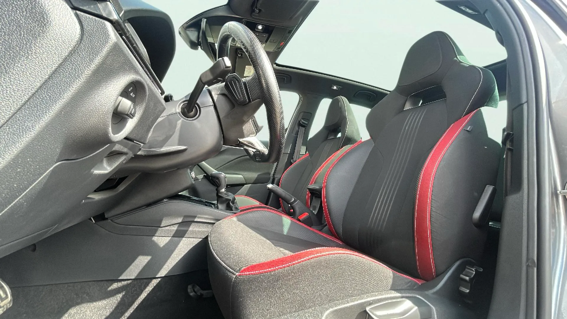 Škoda Kamiq 1.5 TSI DSG Montecarlo - foto 11