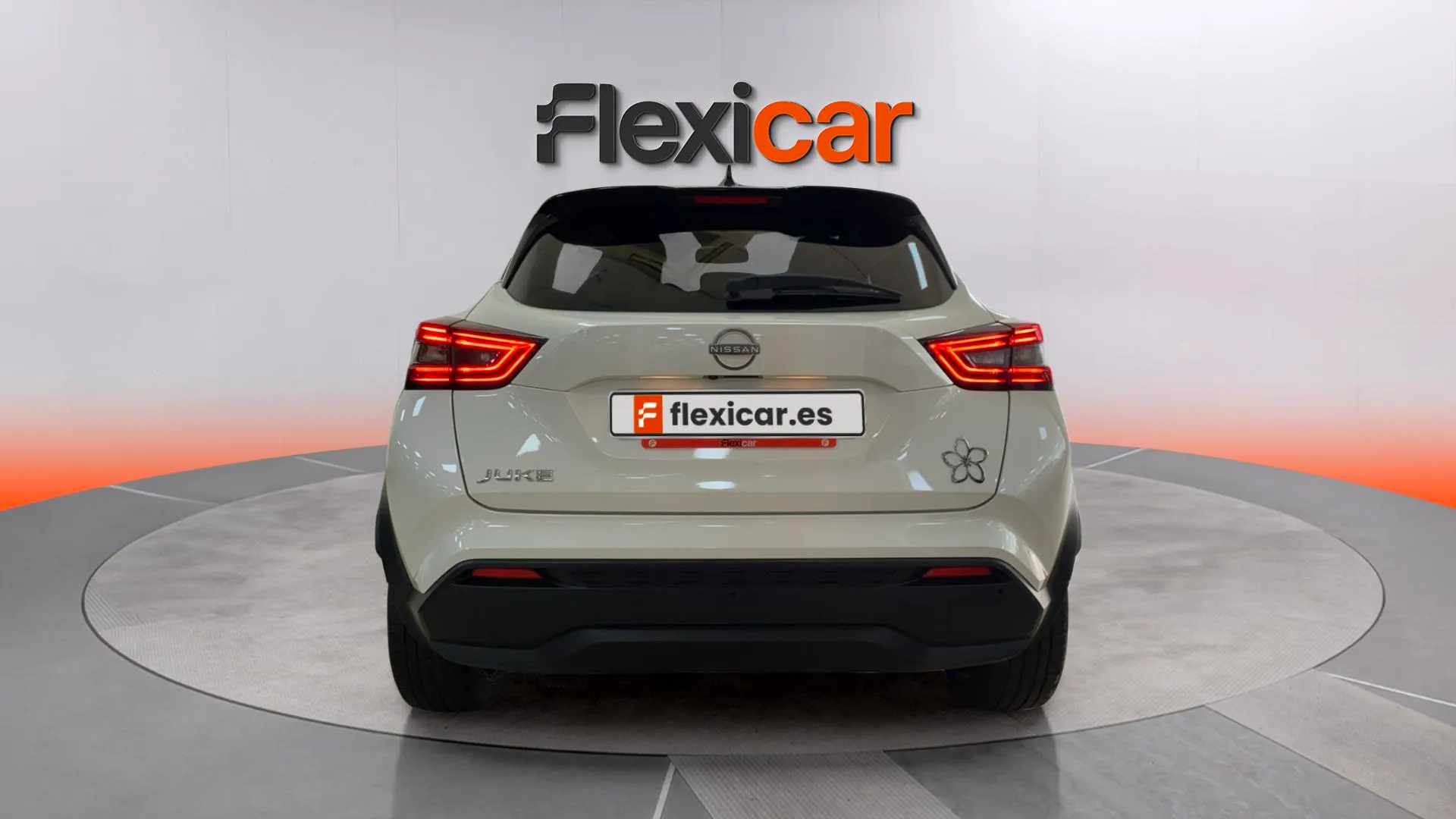 Nissan Juke DIG-T DCT N-Design Black - foto 4