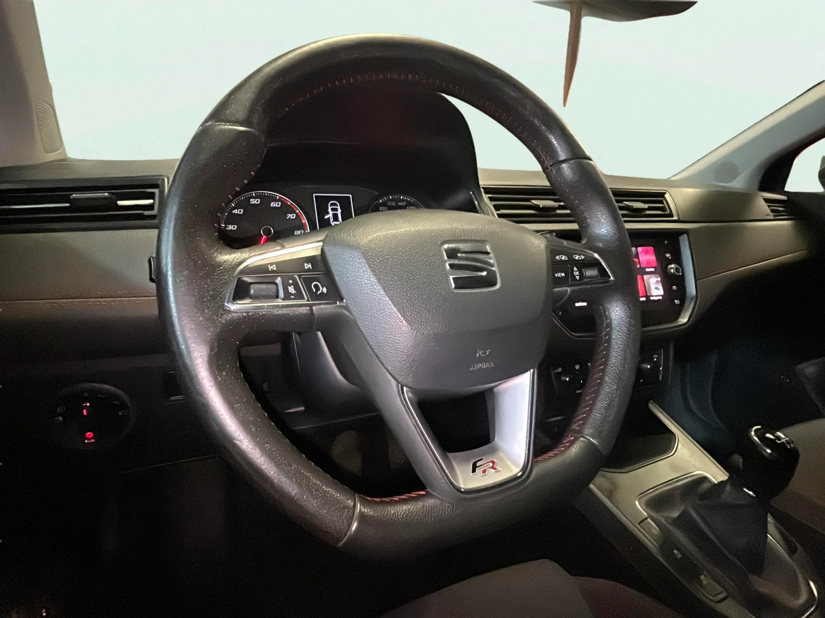 SEAT Ibiza 1.5 TSI FR Plus - foto 12