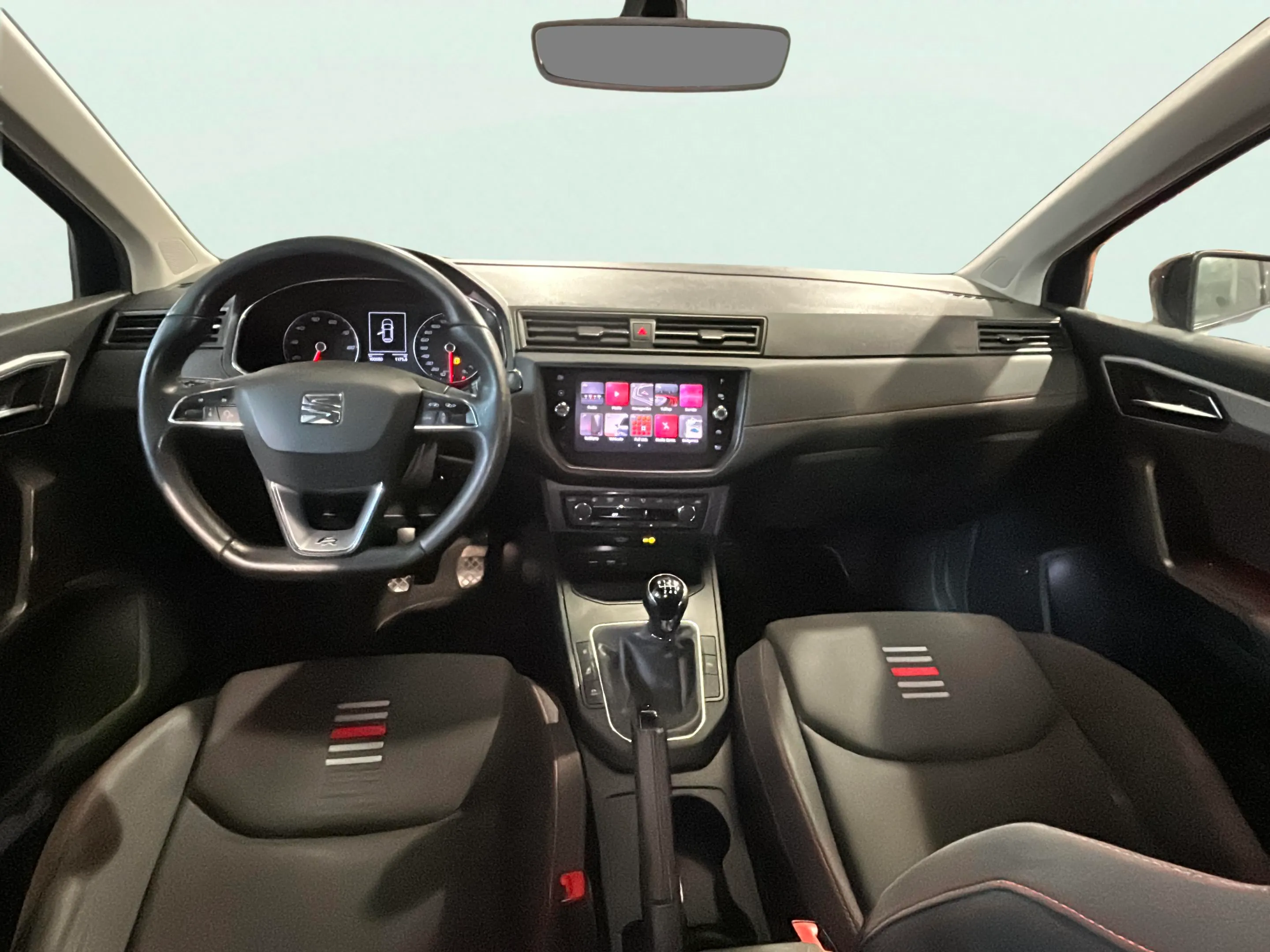 SEAT Ibiza 1.5 TSI FR Plus - foto 9