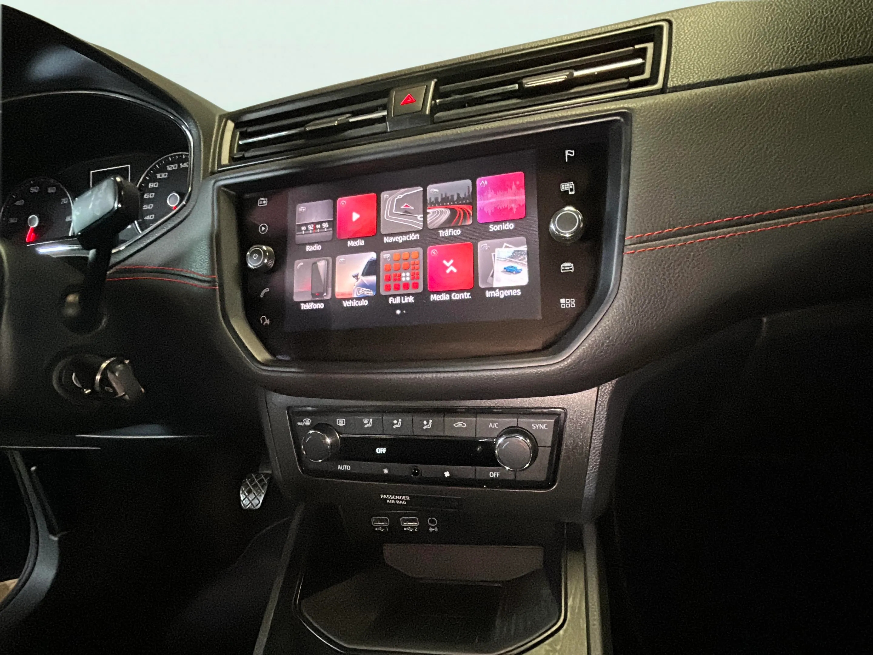 SEAT Ibiza 1.5 TSI FR Plus - foto 10
