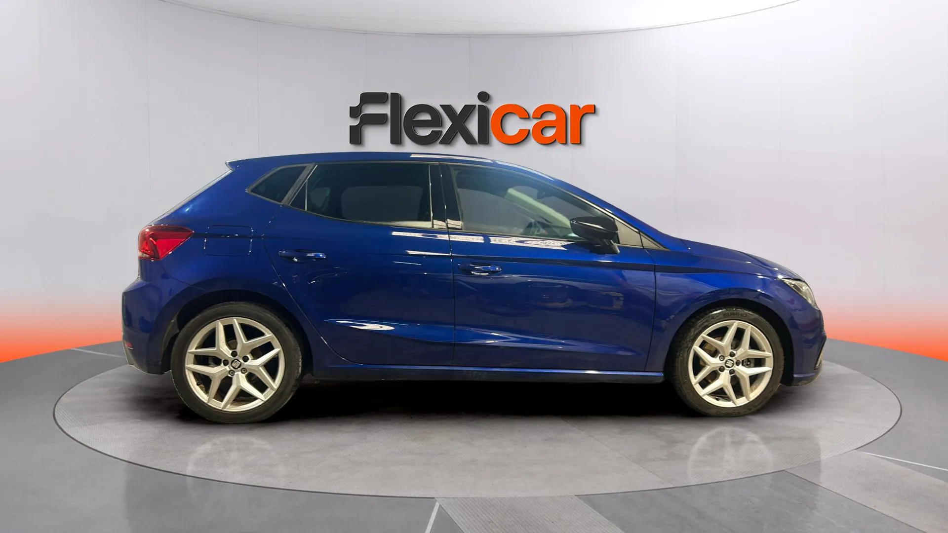 SEAT Ibiza 1.5 TSI FR Plus - foto 8