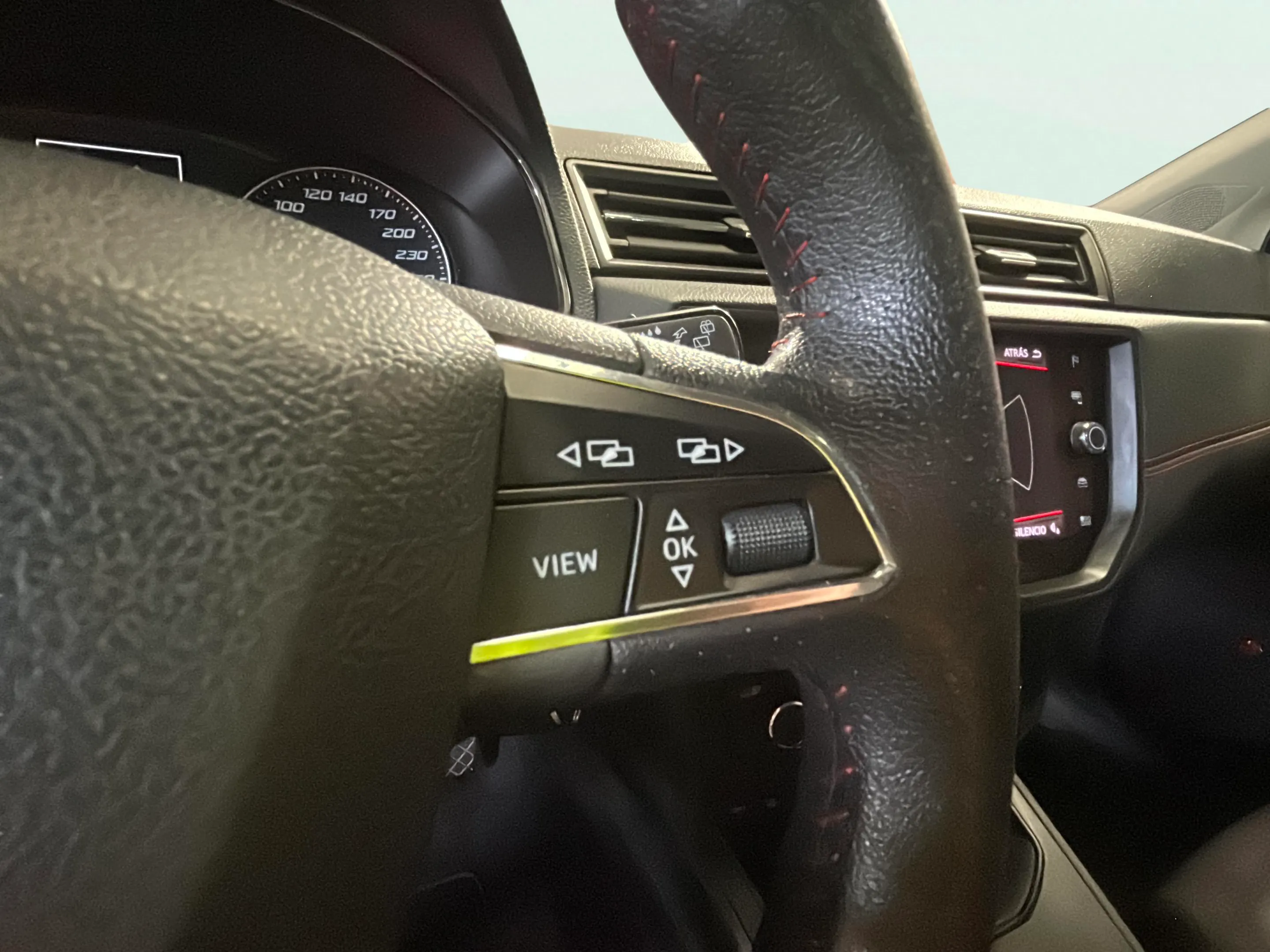 SEAT Ibiza 1.5 TSI FR Plus - foto 21