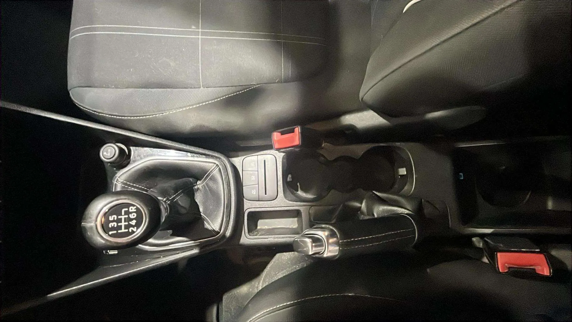 Ford Fiesta 1.0 EcoBoost Trend+ - foto 23