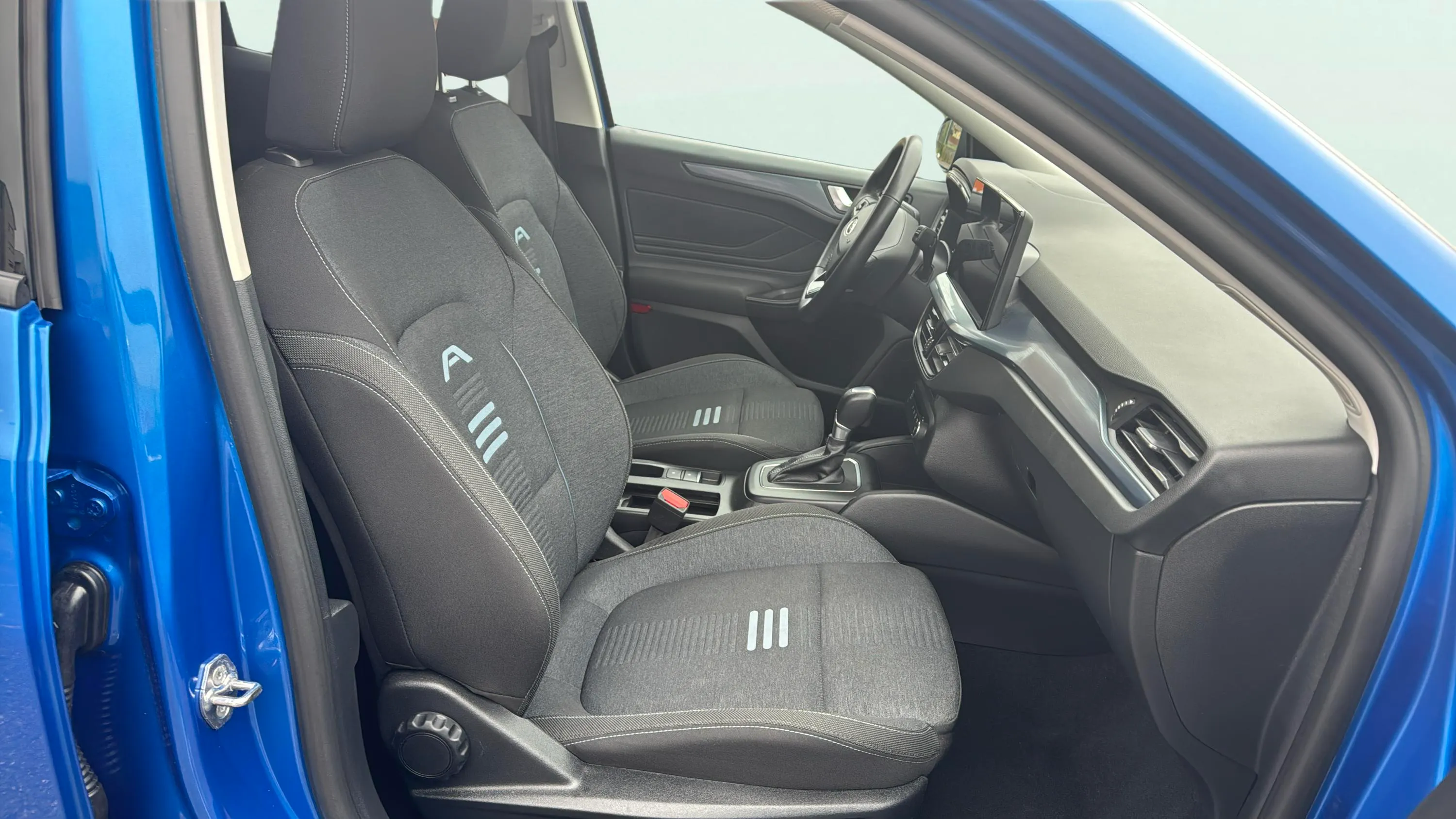 Ford Focus 1.0 Ecob. MHEV Active Des. SIP - foto 15