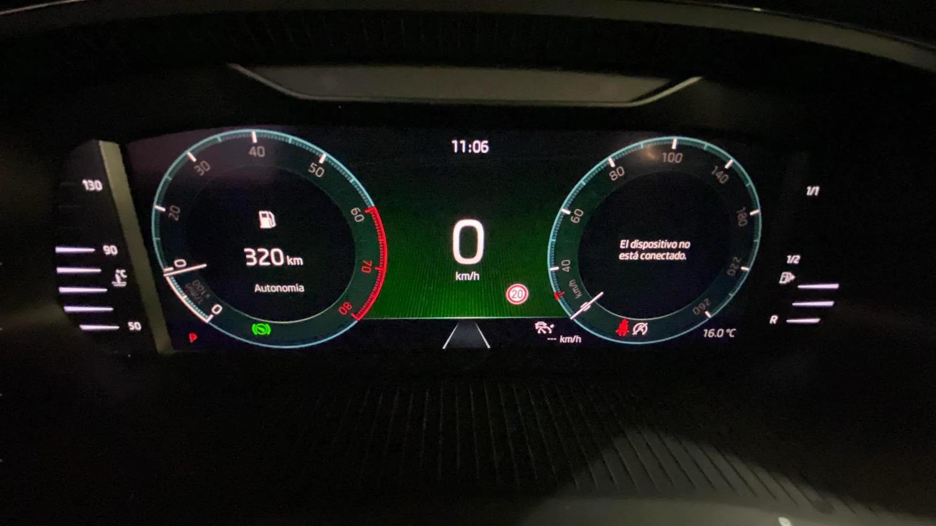 Škoda Octavia 1.0 TSI DSG mHEV Ambition - foto 32