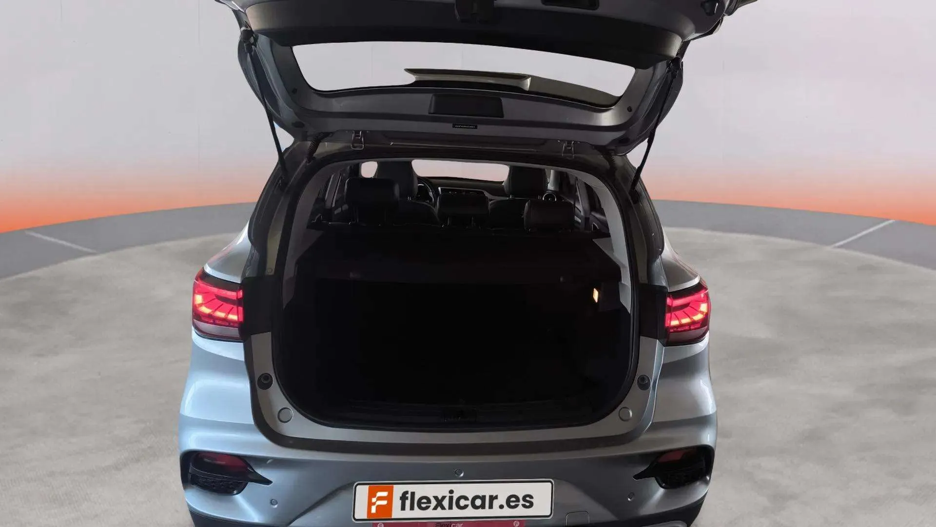 MG ZS 1.0T Luxury - foto 16