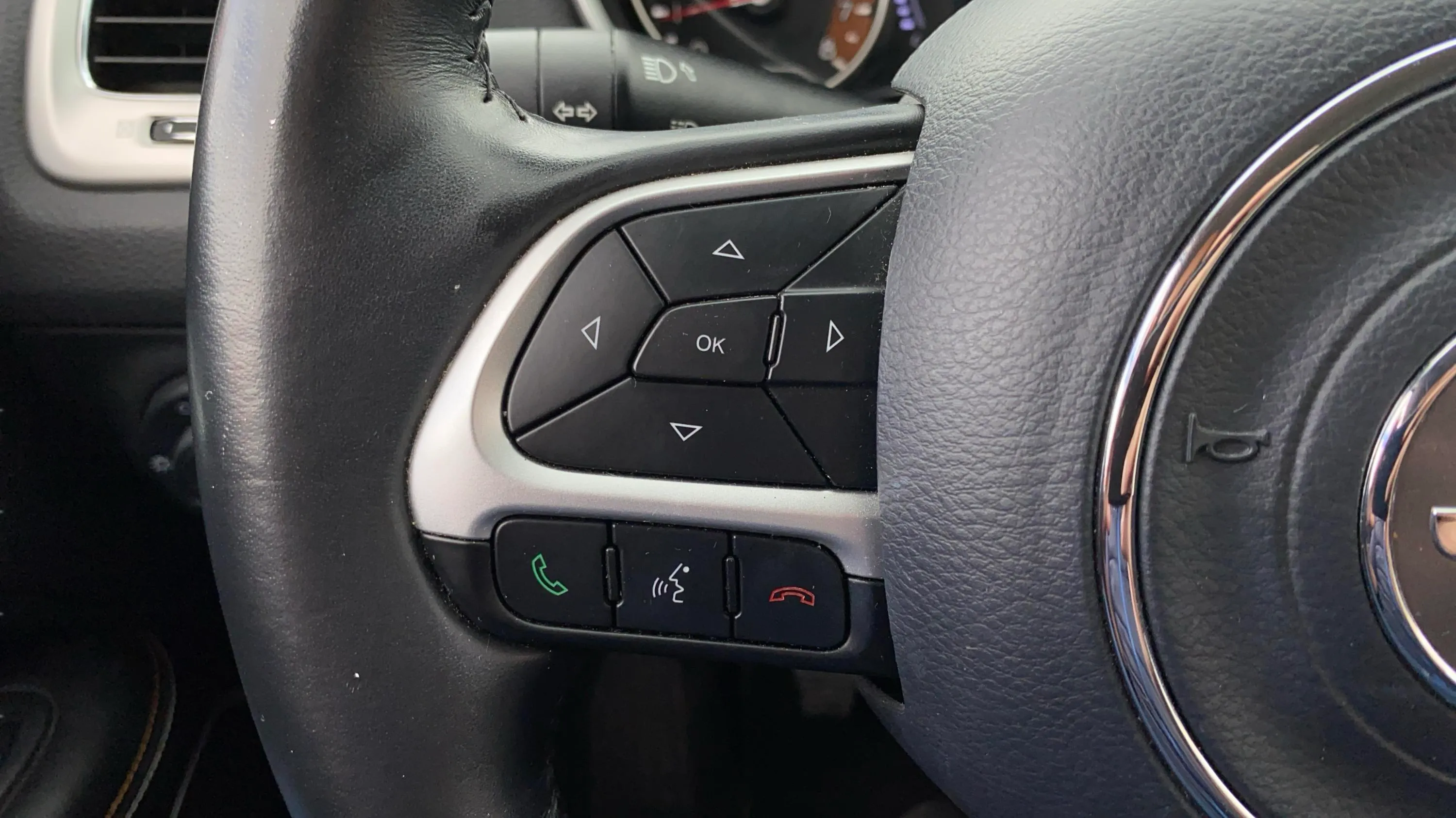 Jeep Compass 1.4 Mair Limited 4x2 - foto 19