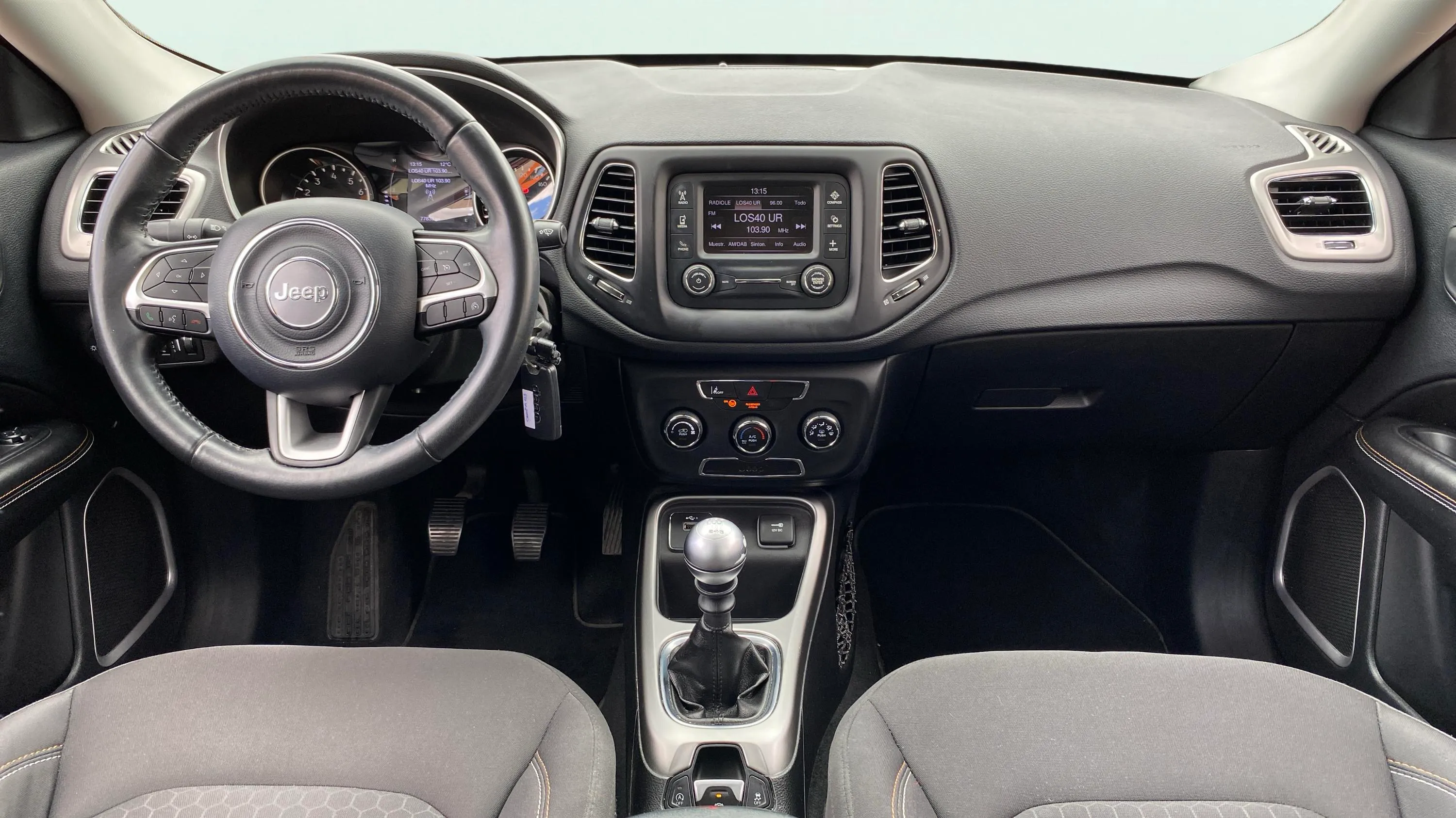 Jeep Compass 1.4 Mair Limited 4x2 - foto 14