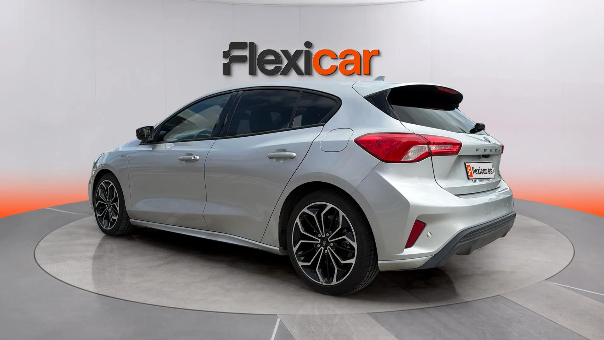 Ford Focus 1.0 EcoBoost MHEV ST-Line - foto 5