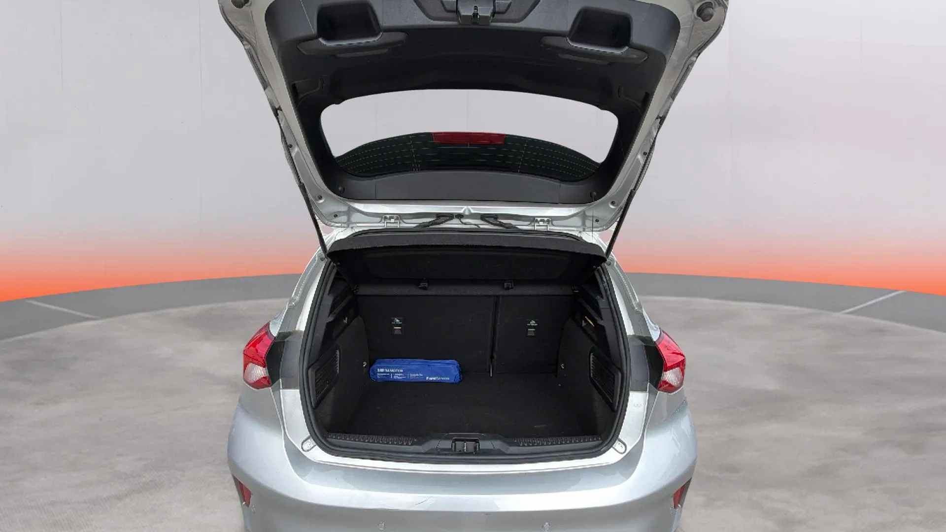 Ford Focus 1.0 EcoBoost MHEV ST-Line - foto 19