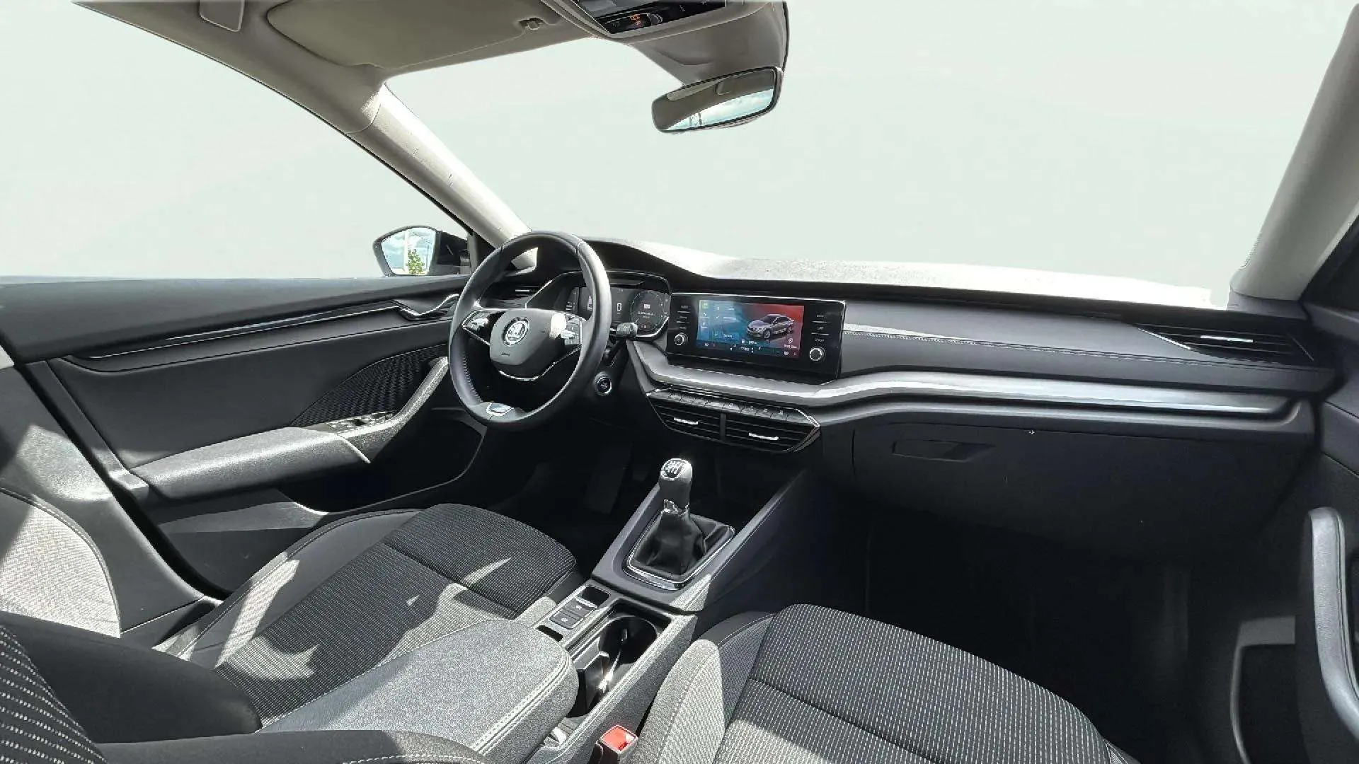 Škoda Octavia 2.0 TDI Ambition - foto 9