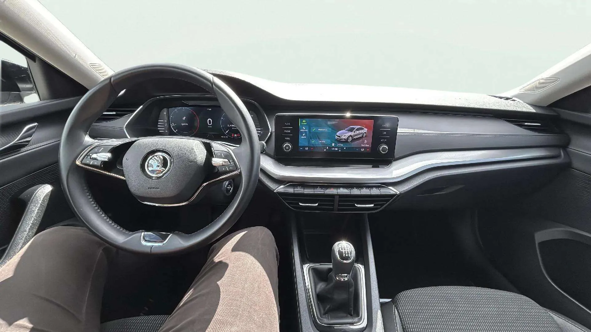Škoda Octavia 2.0 TDI Ambition - foto 13