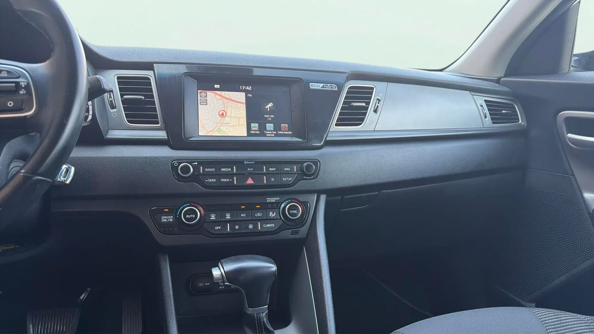 Kia Niro 1.6 HEV Business - foto 14