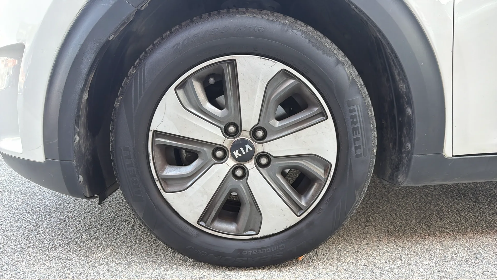 Kia Niro 1.6 HEV Business - foto 26
