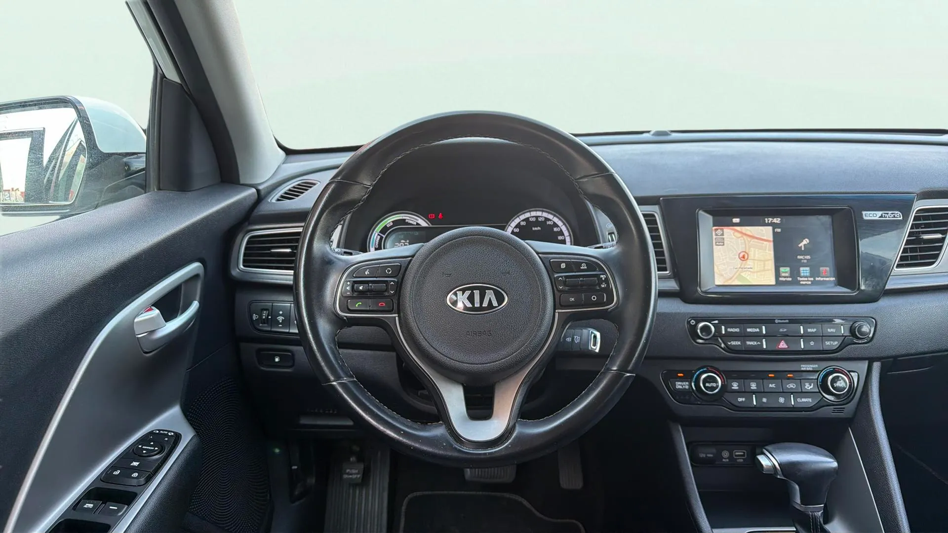 Kia Niro 1.6 HEV Business - foto 10