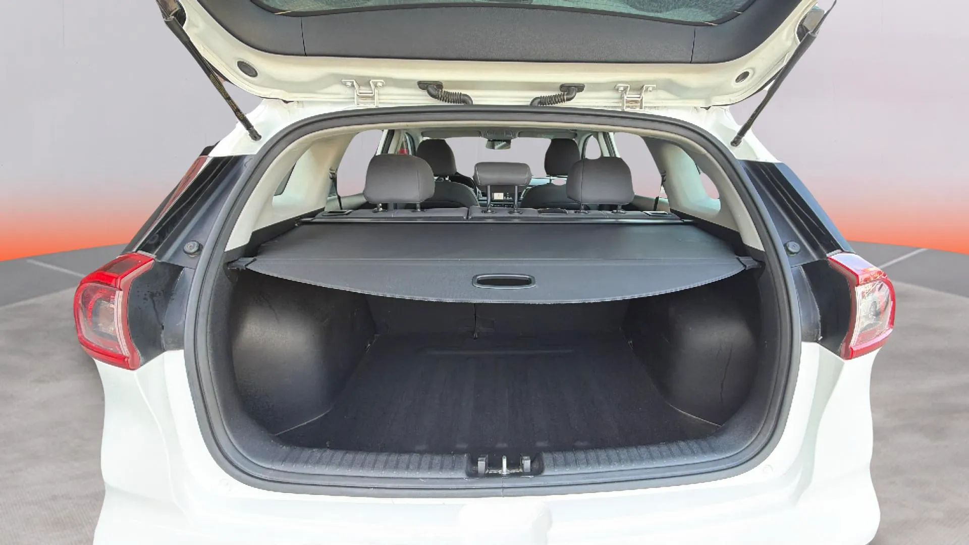 Kia Niro 1.6 HEV Business - foto 23