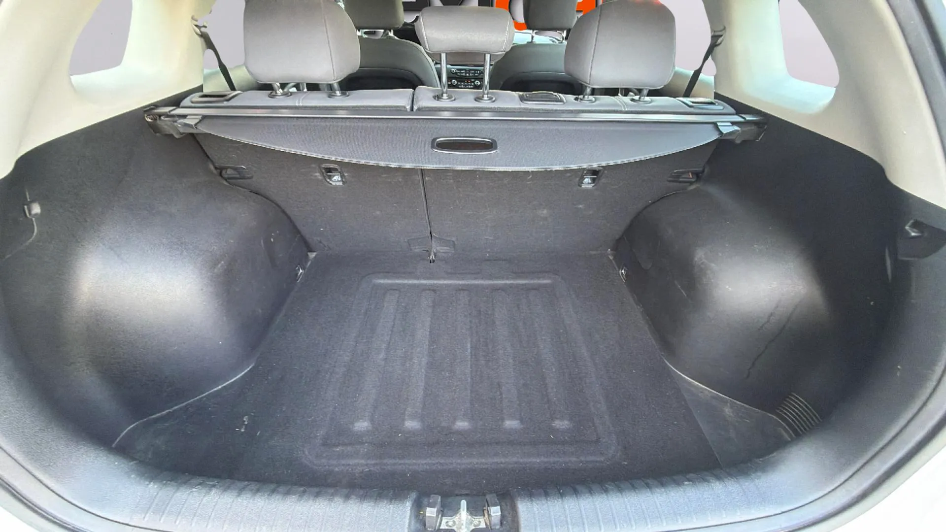 Kia Niro 1.6 HEV Business - foto 24