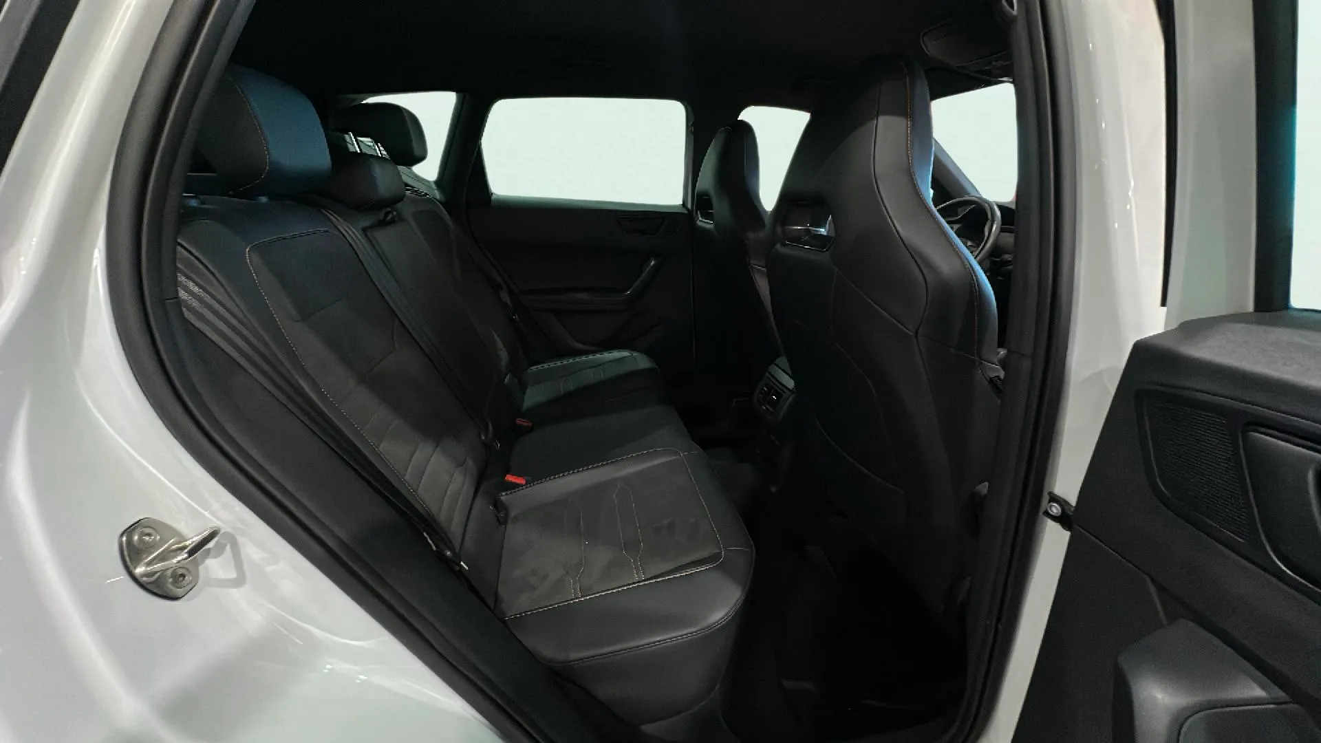 Cupra Ateca 2.0 TSI 4Drive DSG - foto 13