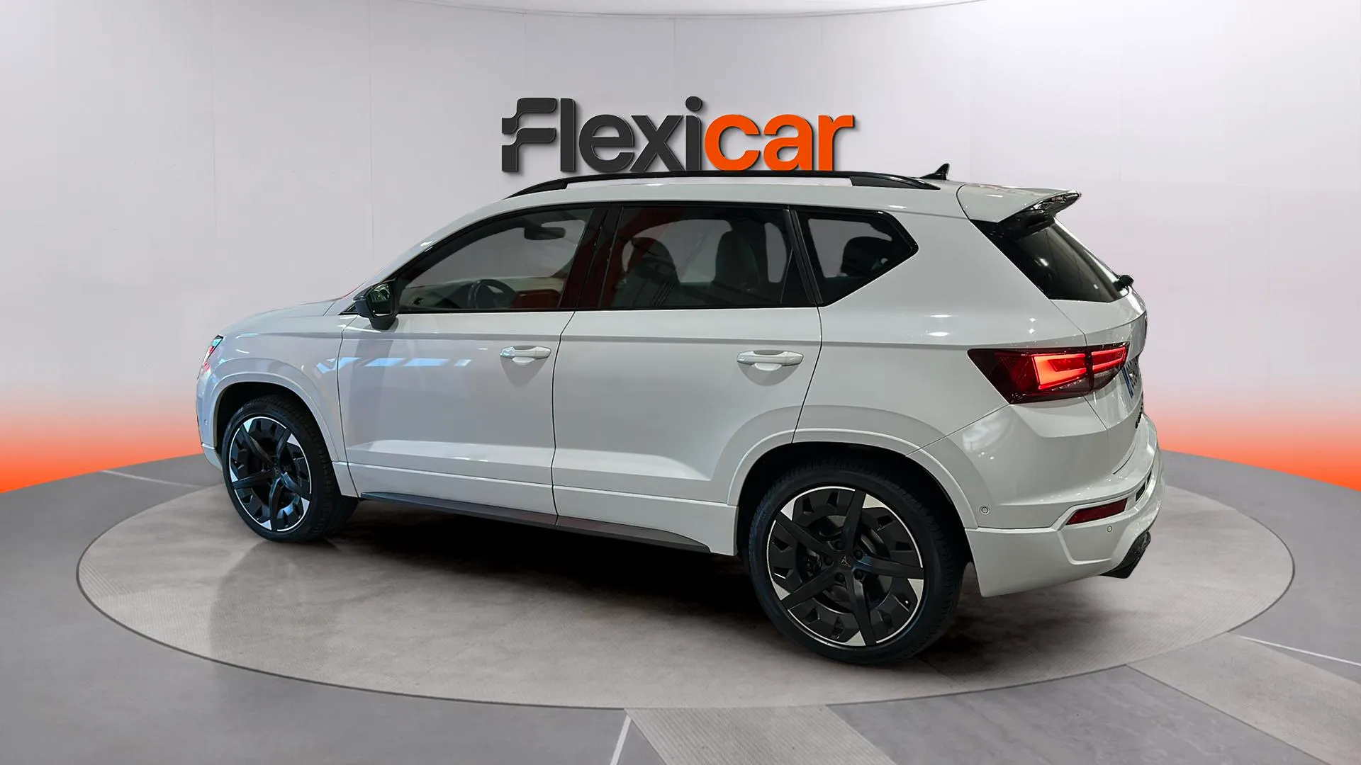 Cupra Ateca 2.0 TSI 4Drive DSG - foto 8