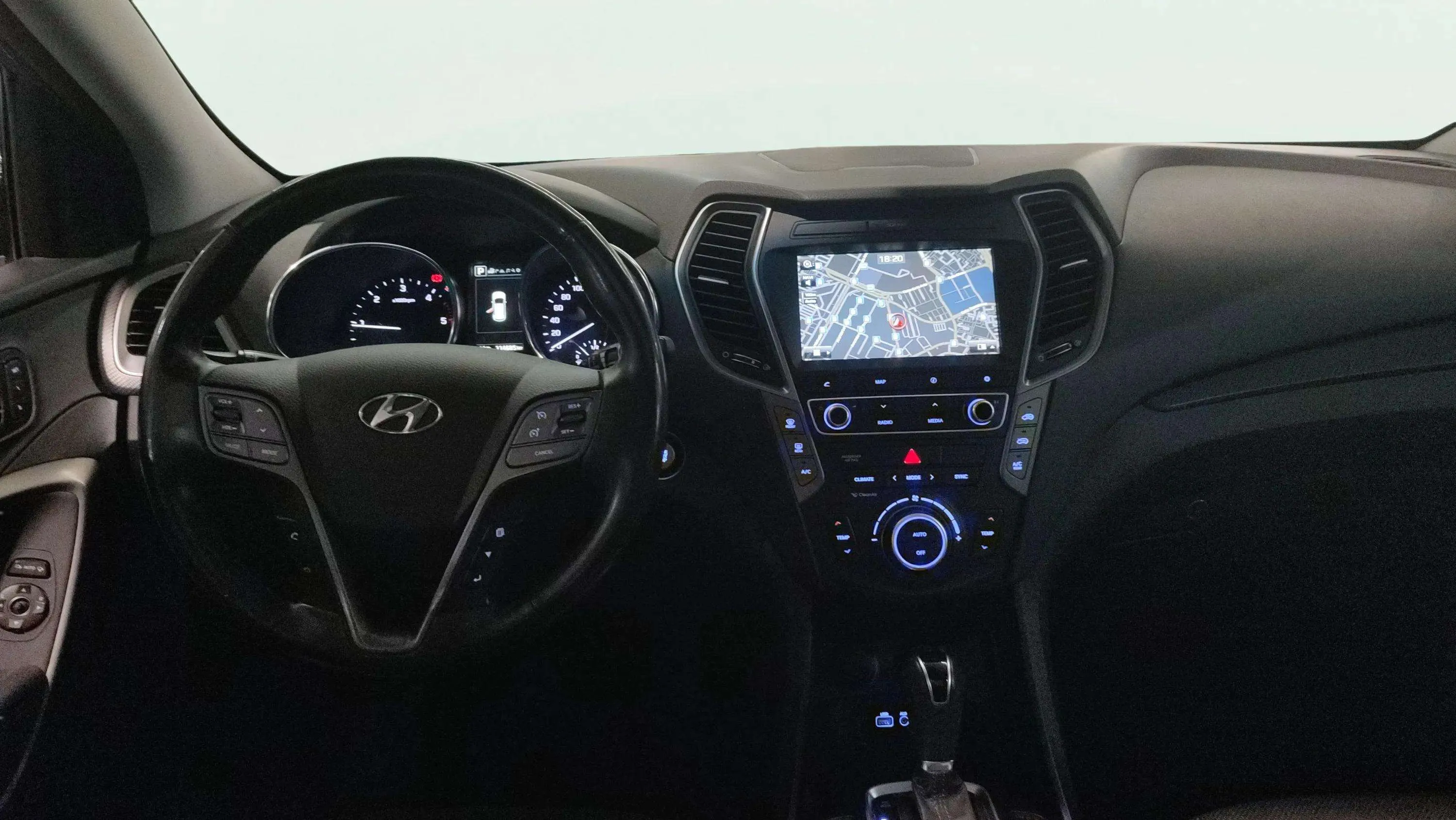 Hyundai Santa Fe 2.2 CRDi Style 4x4 7S - foto 10