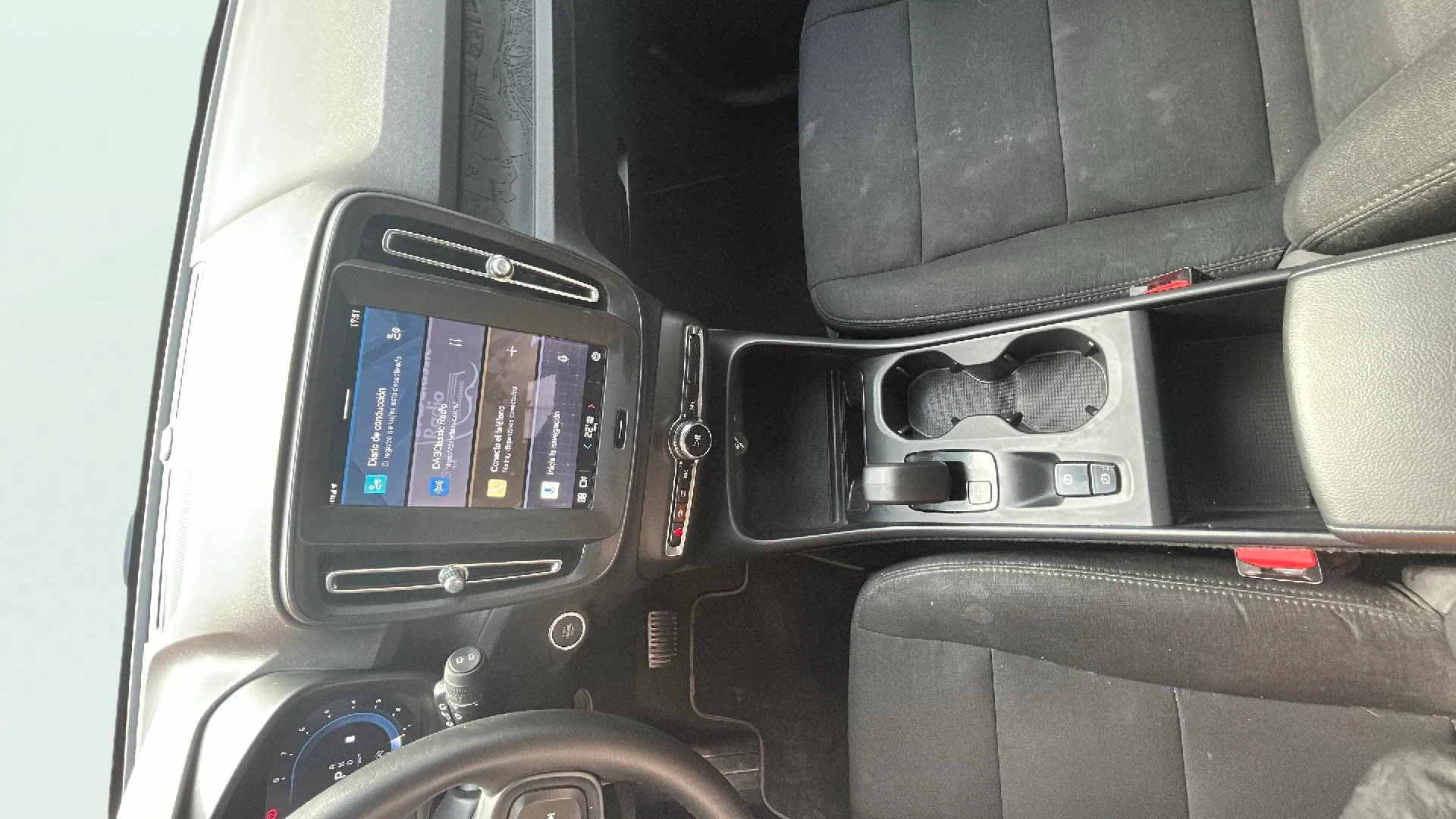 Volvo XC40 2.0 B3 G Core Dark - foto 9