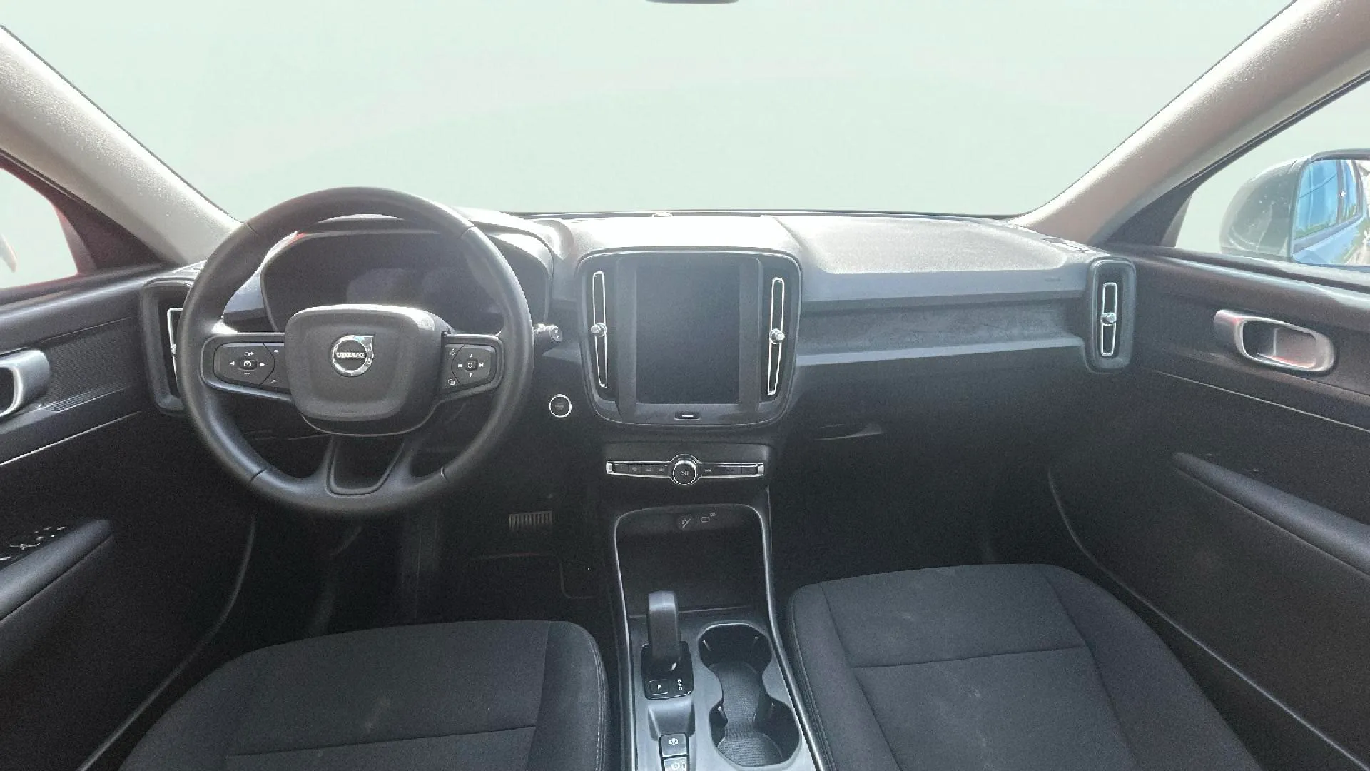 Volvo XC40 2.0 B3 G Core Dark - foto 6