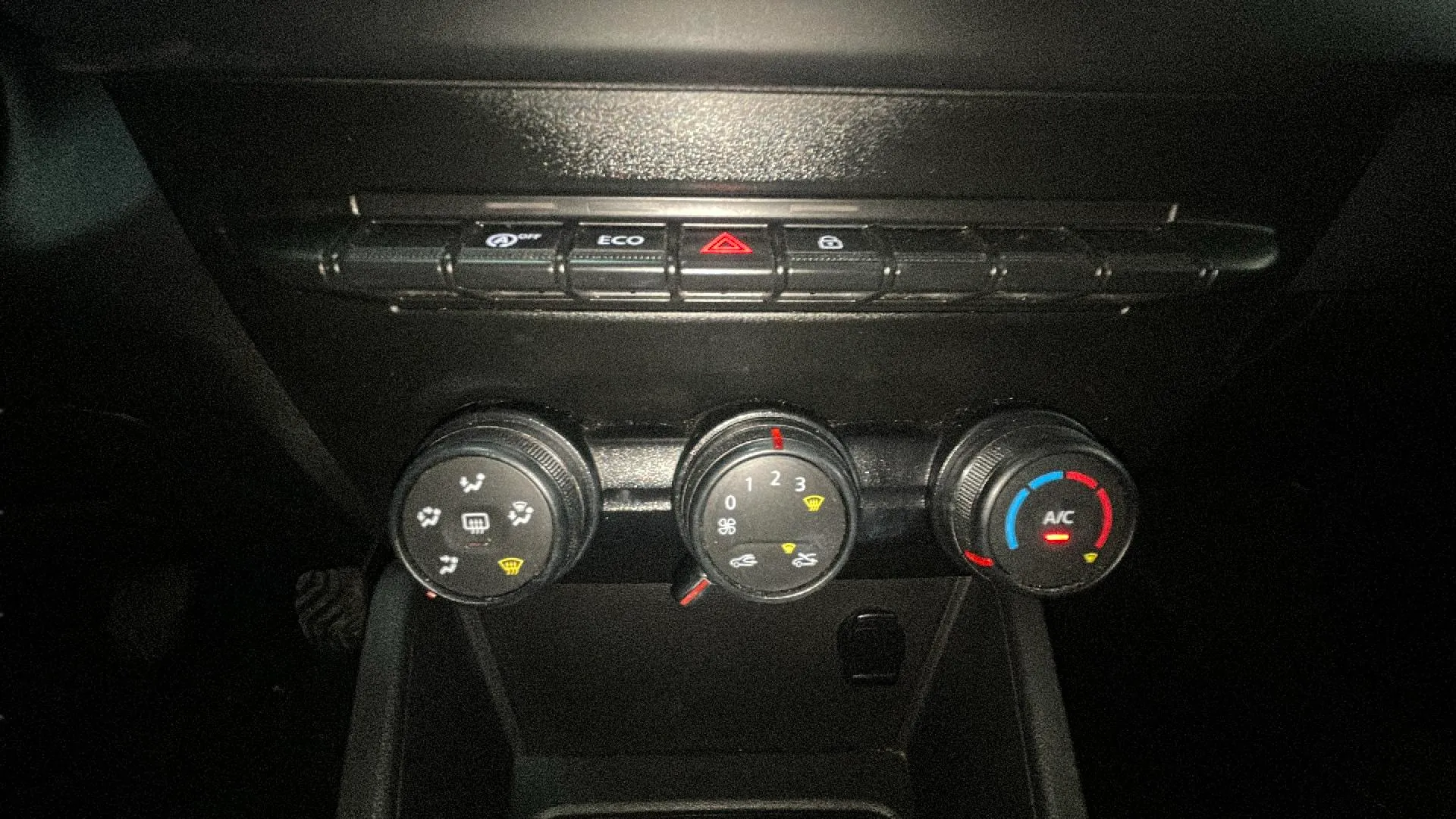 Dacia Duster Access 1.6 4x2 - foto 23