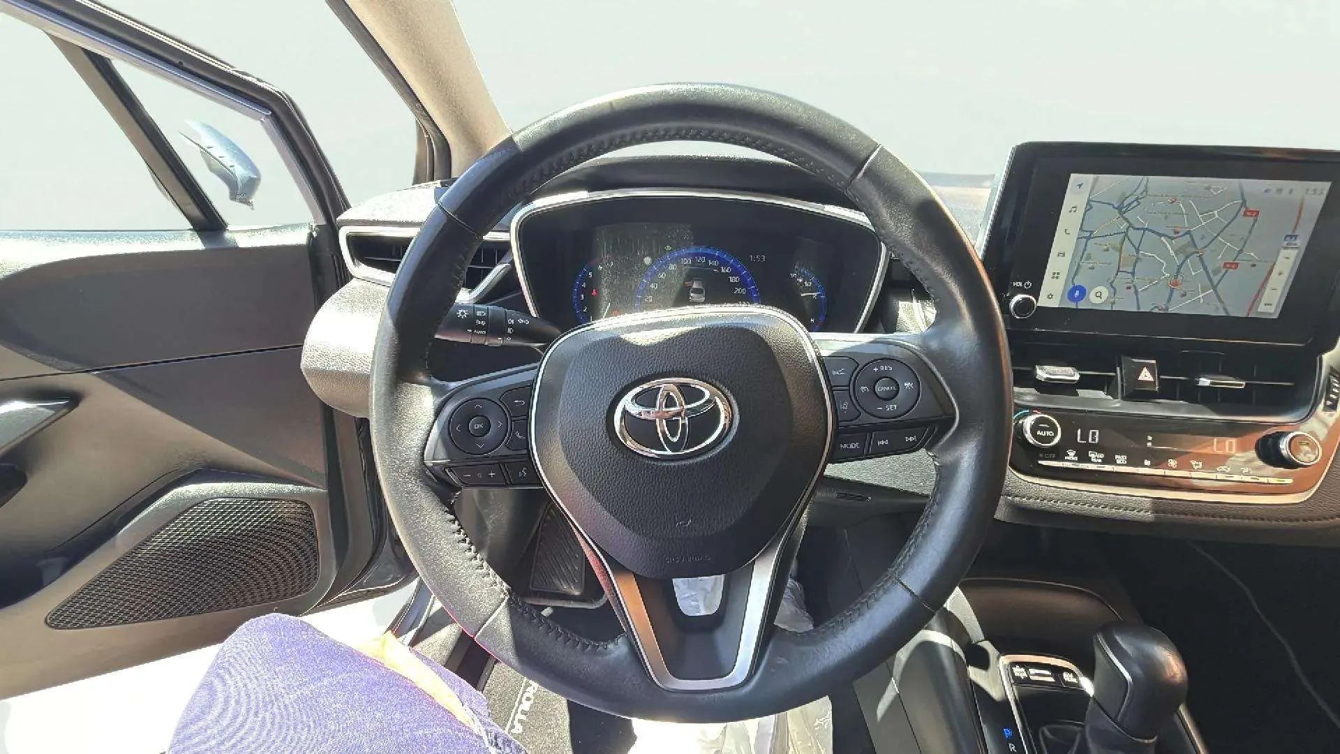 Toyota Corolla 1.8 125H Active Tech E-CVT Sedan - foto 17