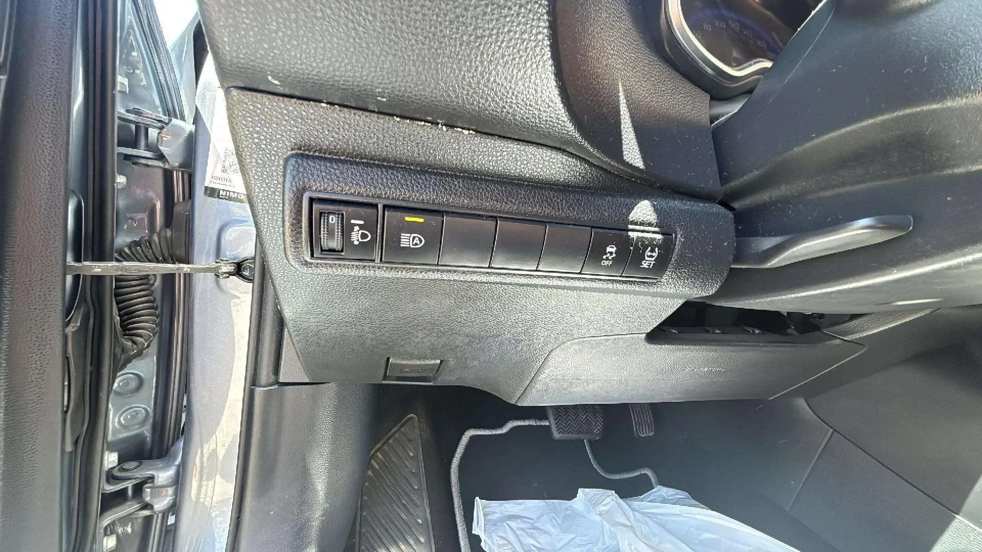 Toyota Corolla 1.8 125H Active Tech E-CVT Sedan - foto 25