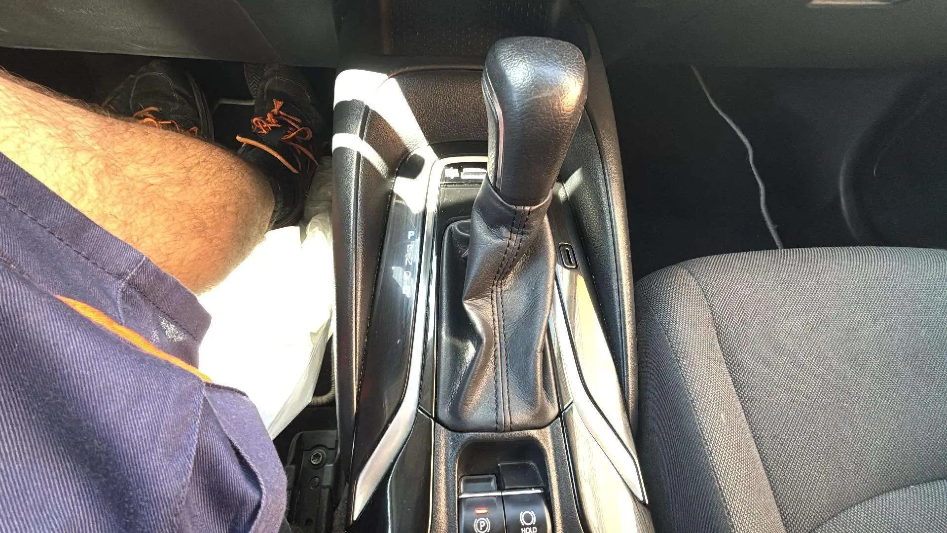 Toyota Corolla 1.8 125H Active Tech E-CVT Sedan - foto 10