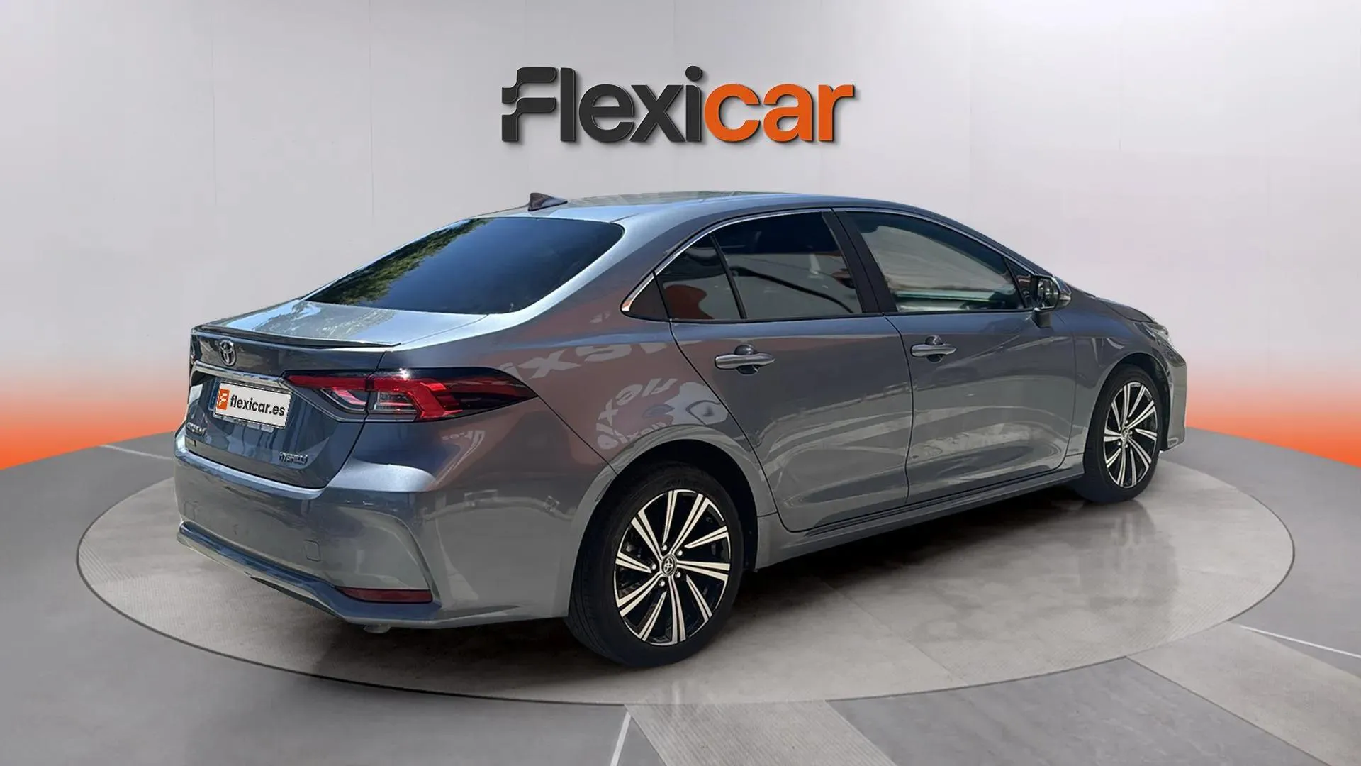 Toyota Corolla 1.8 125H Active Tech E-CVT Sedan - foto 7