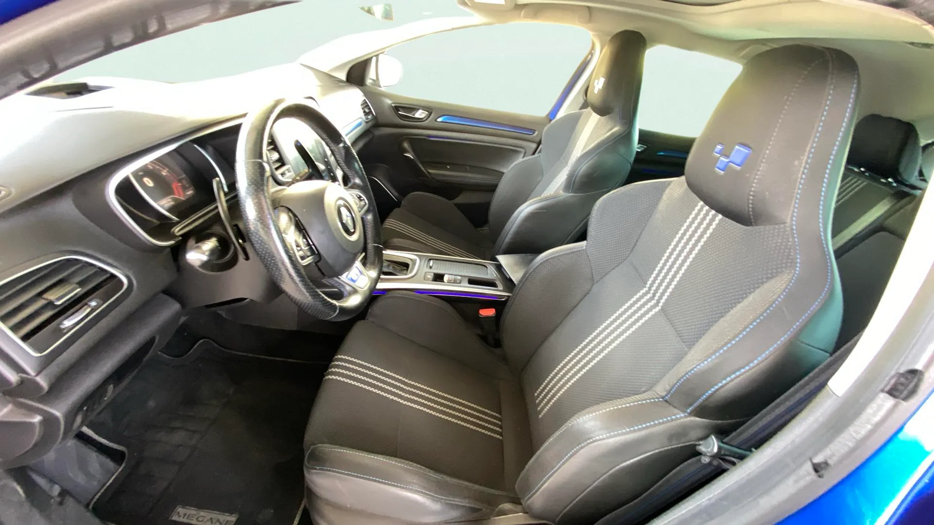 Renault Mégane GT Energy TCe EDC - foto 28