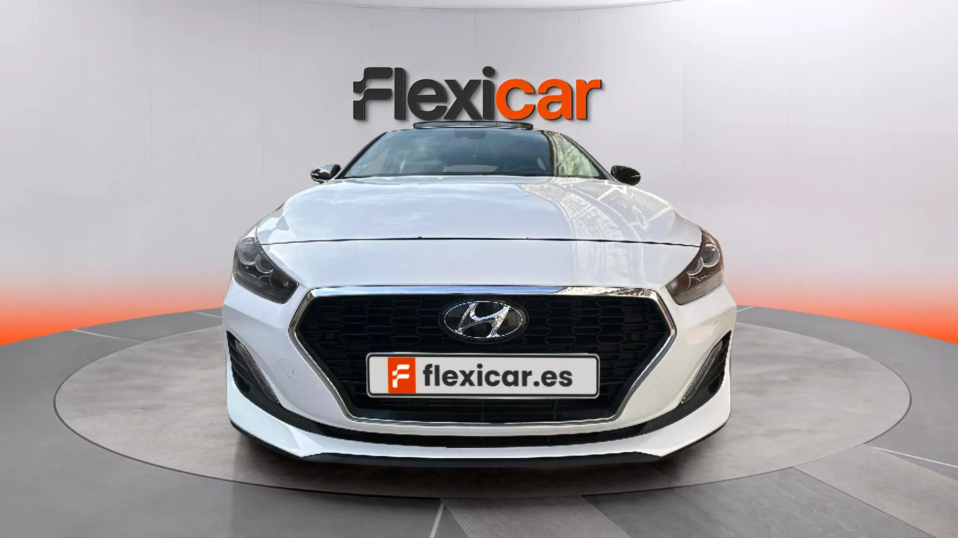 Hyundai i30 1.4 T-GDi Tecno Fastback DCT - foto 4