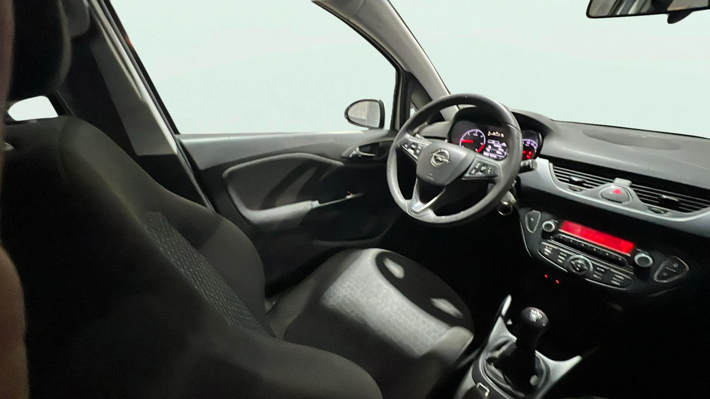 Opel Corsa 1.3 CDTi Business - foto 9