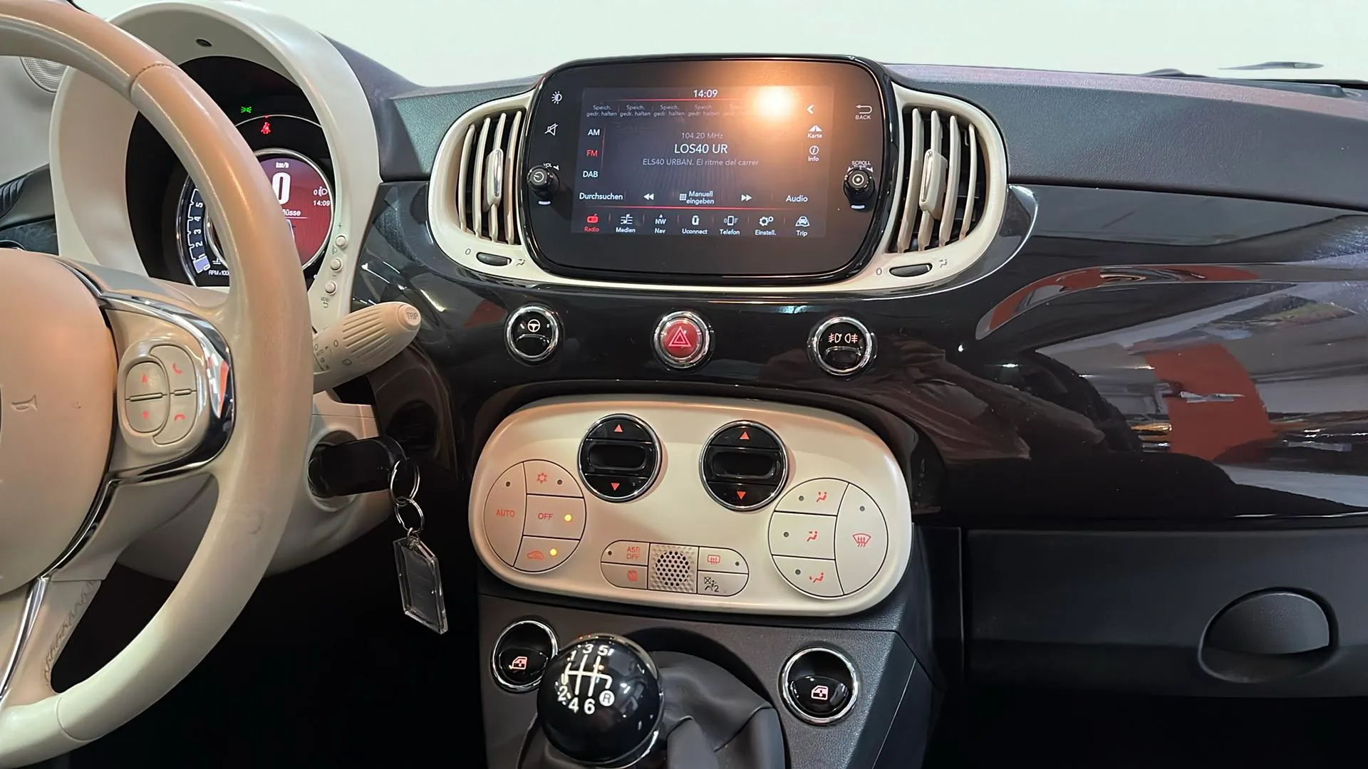 Fiat 500 Club 1.0 Hybrid - foto 12