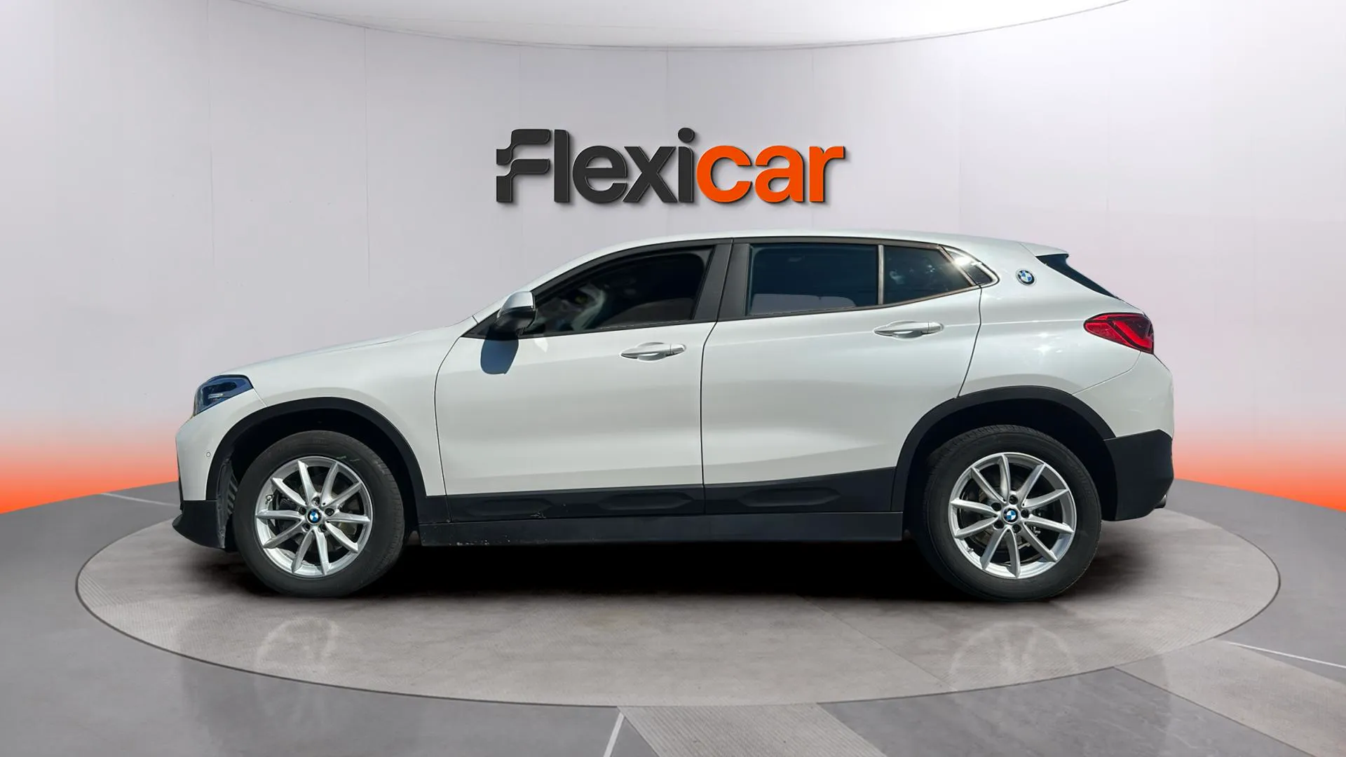BMW X2 sDrive18d - foto 4