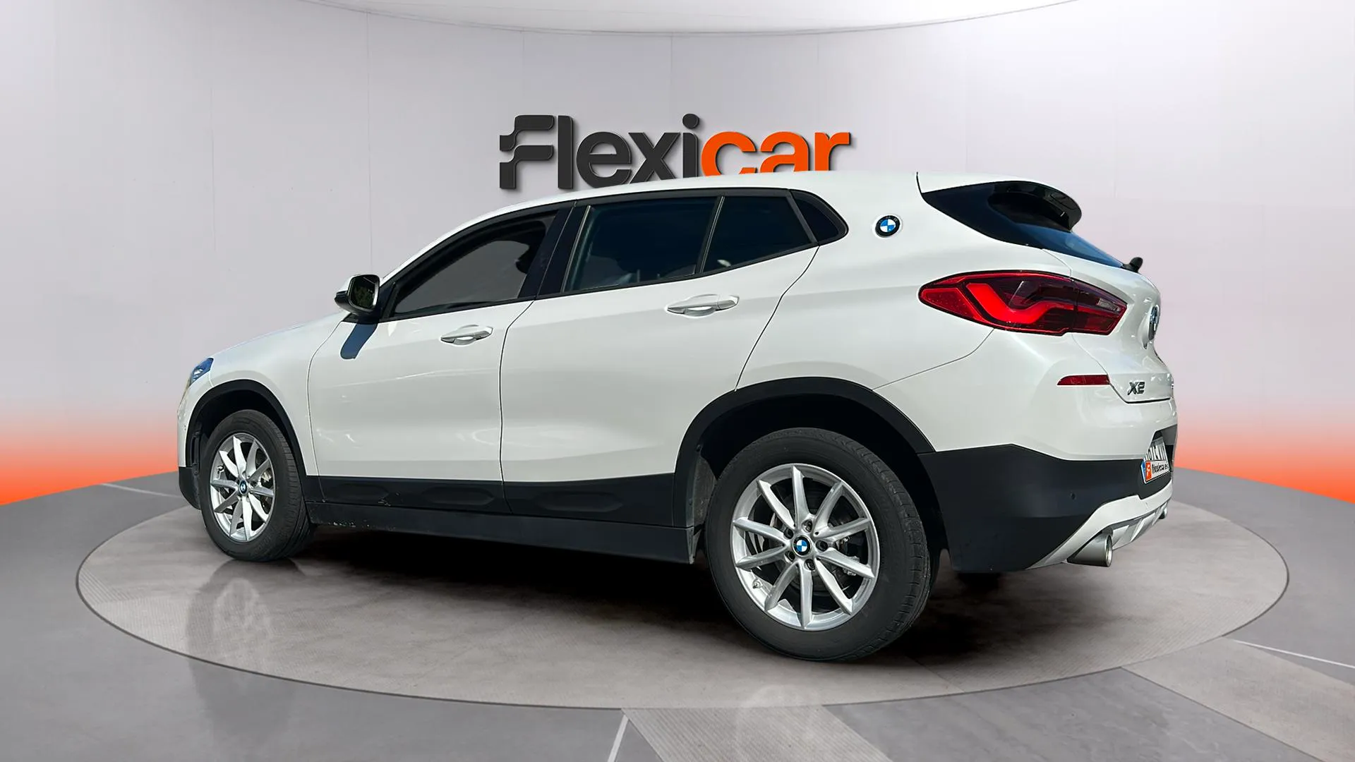 BMW X2 sDrive18d - foto 6