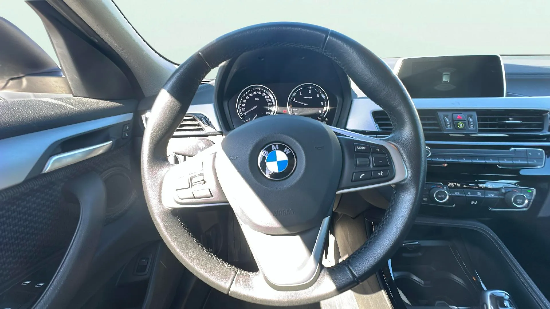 BMW X2 sDrive18d - foto 11