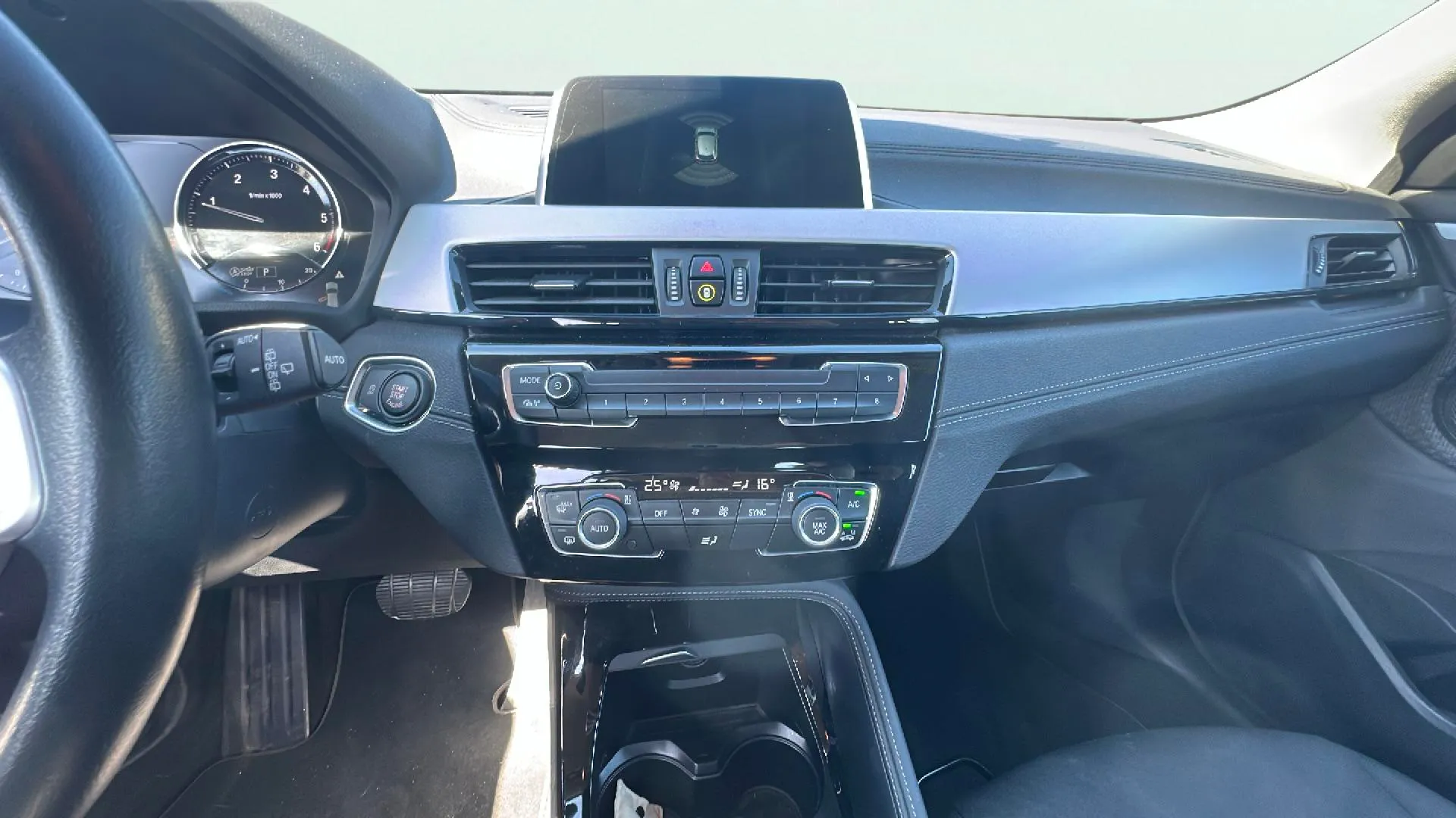 BMW X2 sDrive18d - foto 12