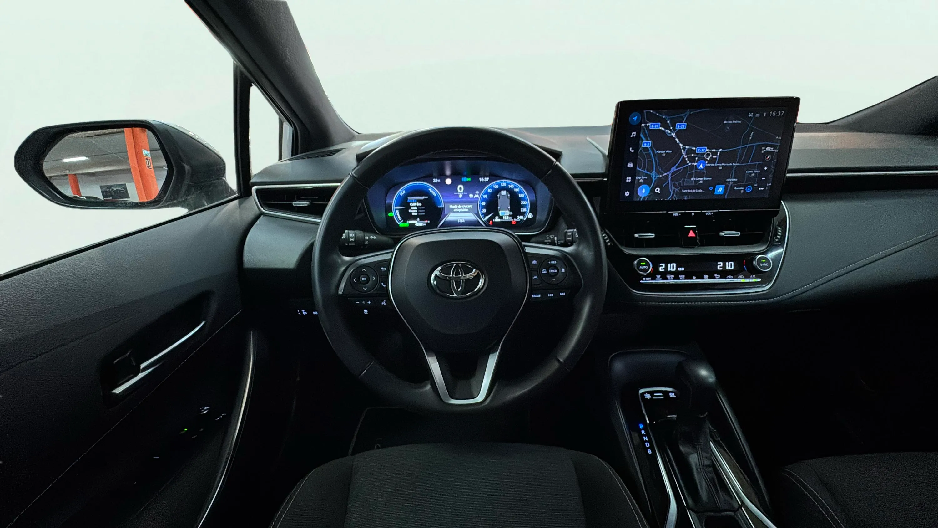 Toyota Corolla 140H Active Plus - foto 12