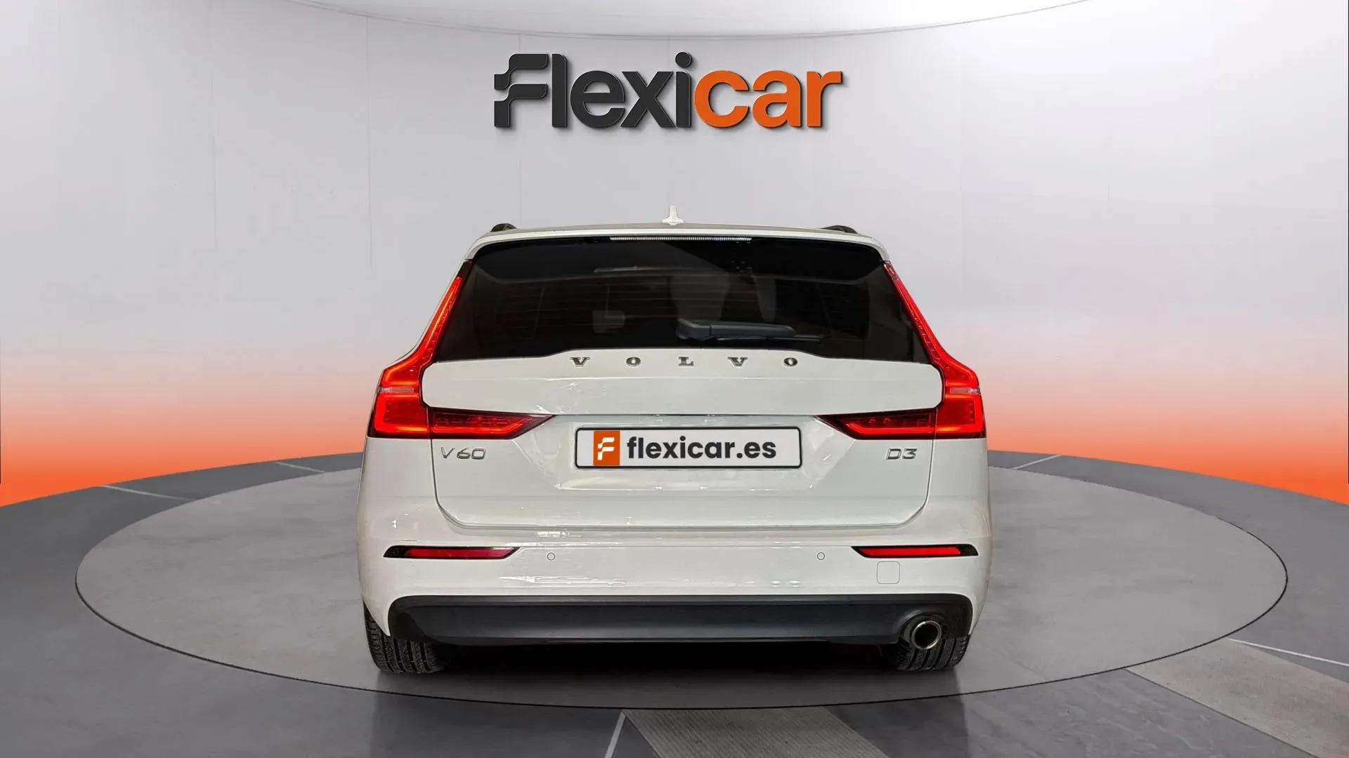 Volvo V60 2.0 D3 - foto 4
