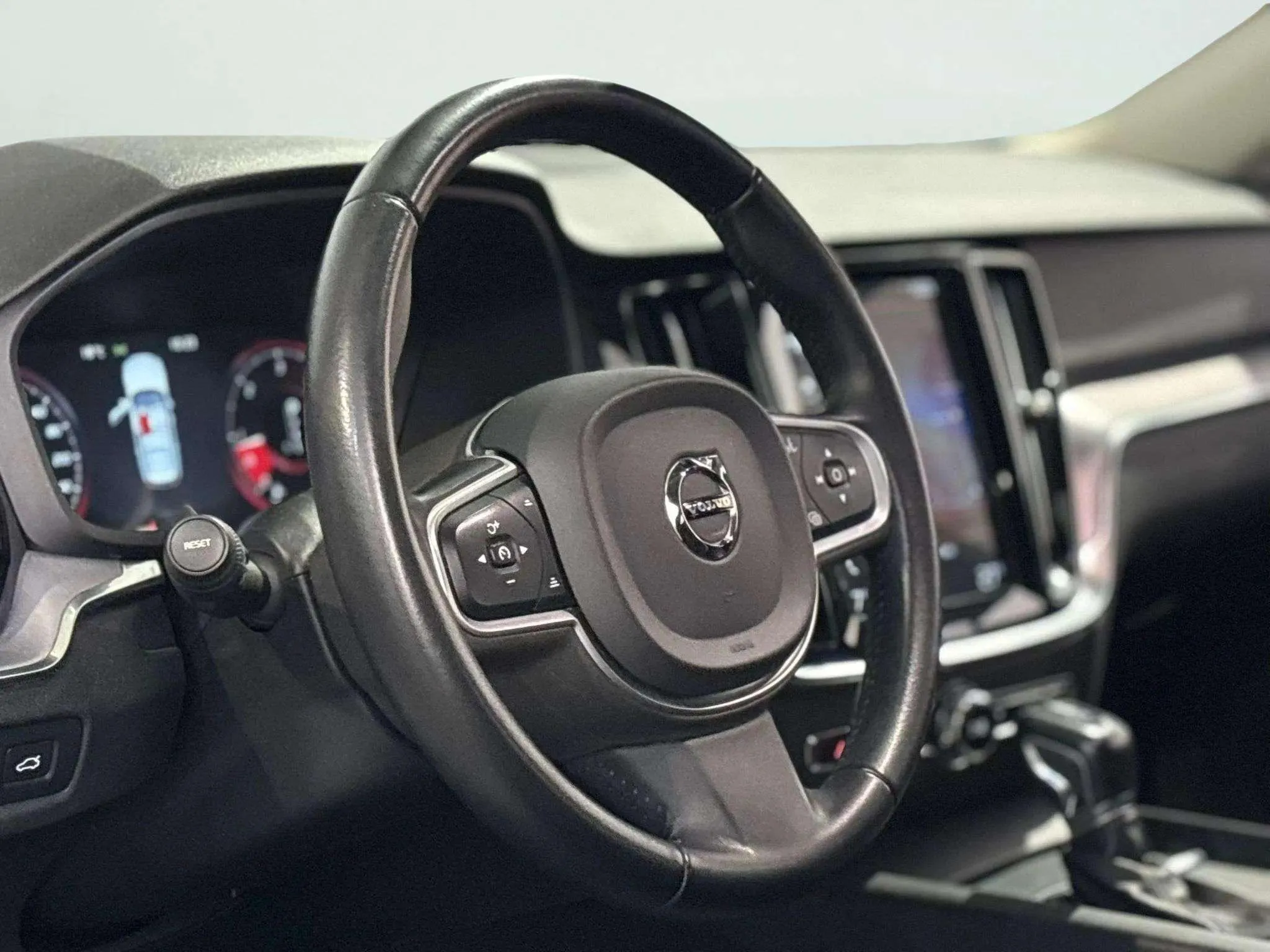 Volvo V60 2.0 D3 - foto 7