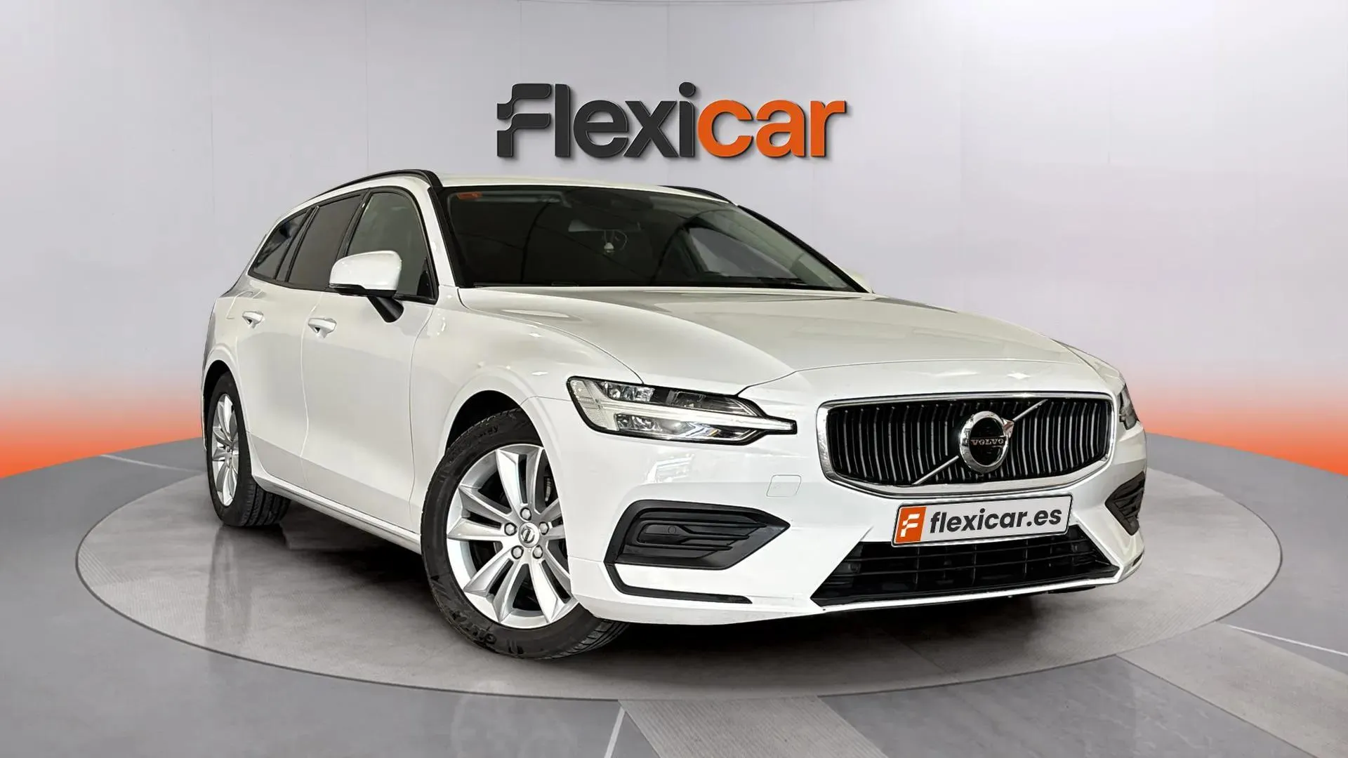 Volvo V60 2.0 D3 - foto 1