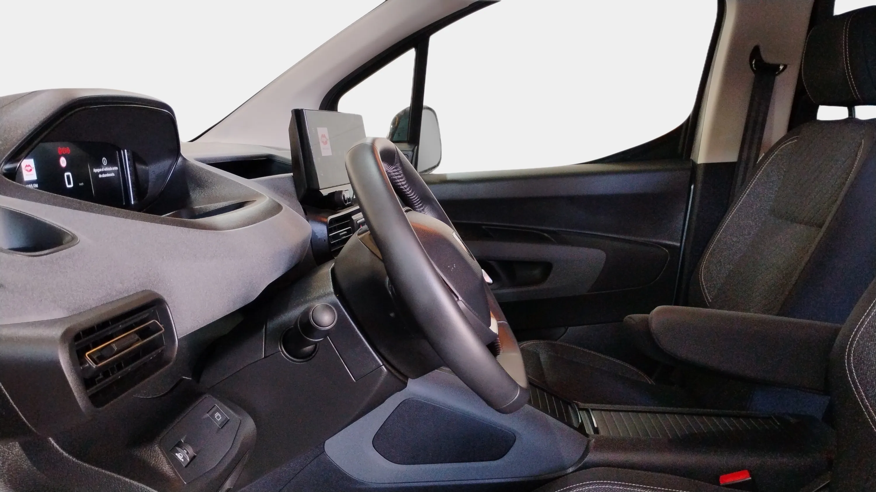 Peugeot Rifter Allure BlueHDi 100 - foto 14