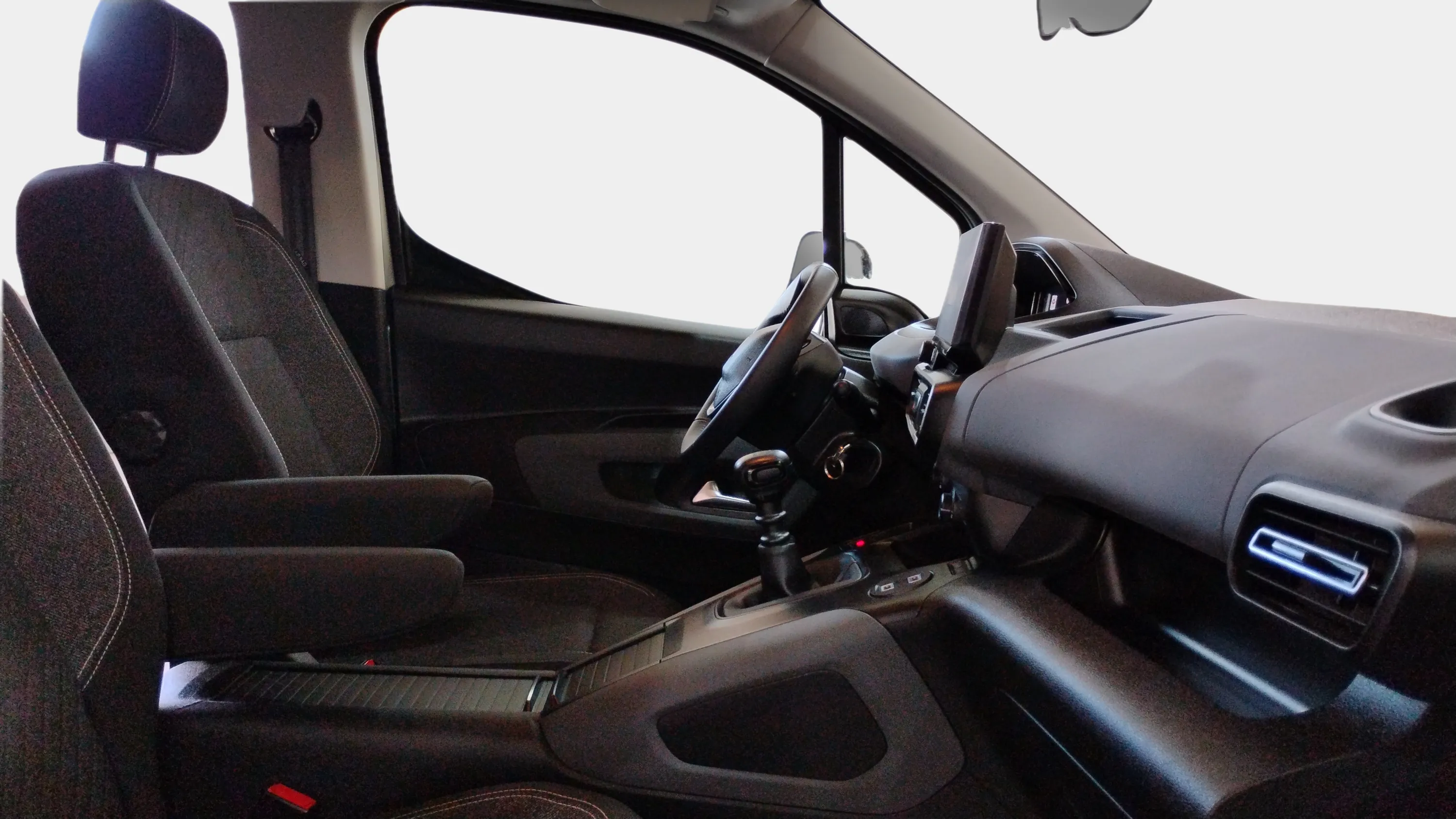 Peugeot Rifter Allure BlueHDi 100 - foto 13
